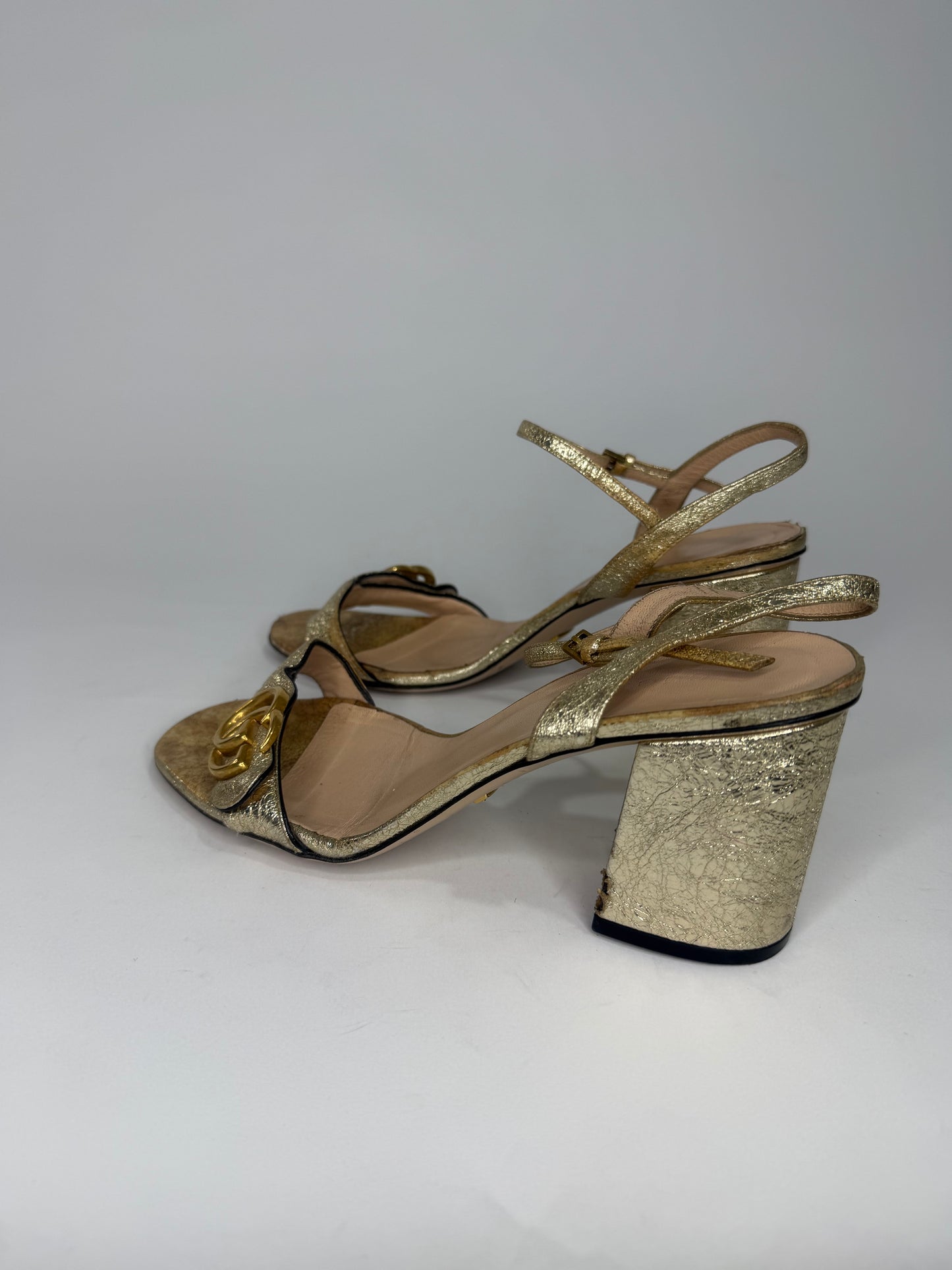Gucci Metallic Gold Crinkled Leather GG Marmont Ankle Strap Sandals Size 39 EU/ 9 US/ 6 UK