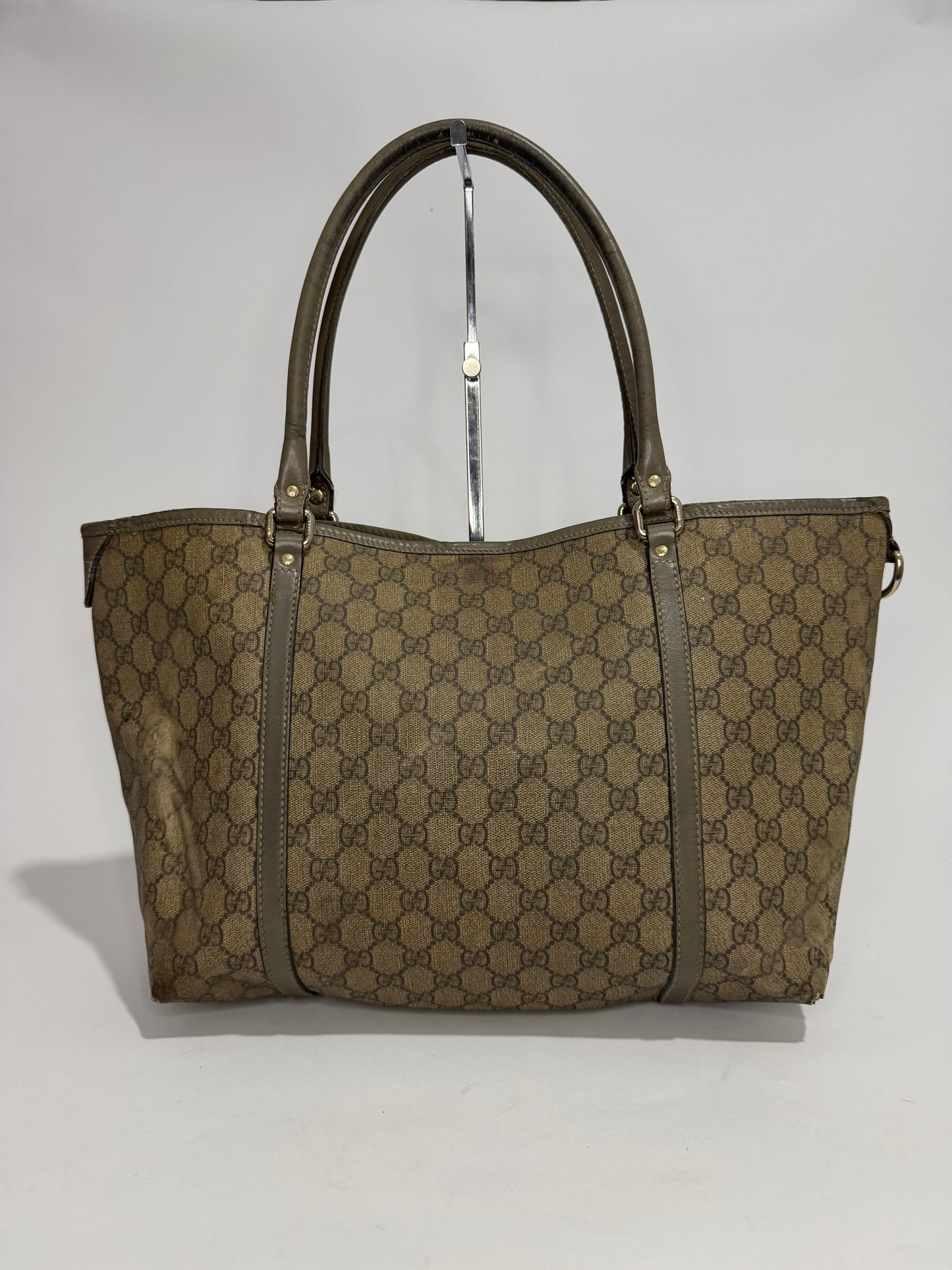 GUCCI GG Supreme Monogram Medium Zippered Shopping Tote Grey