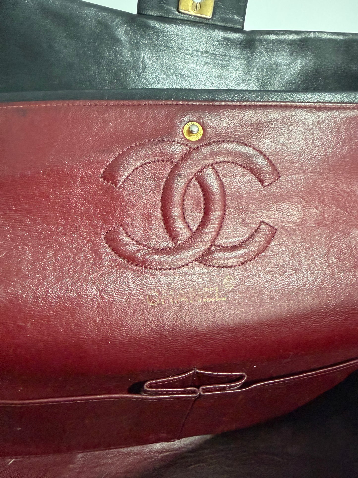 Chanel Black Vintage Lambskin Medium Classic Flap Bag