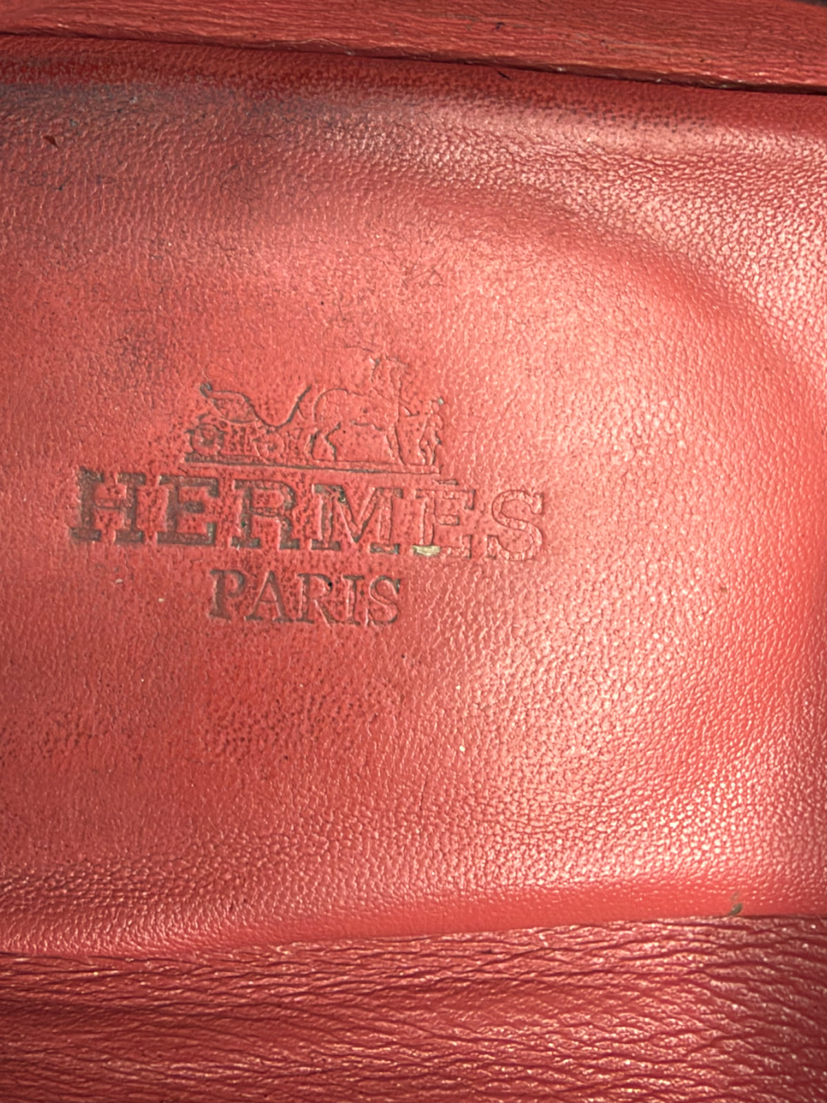 Hermès
Paris H Logo Loafers
Women's Size 39 EU/ 9 US / 6 UK