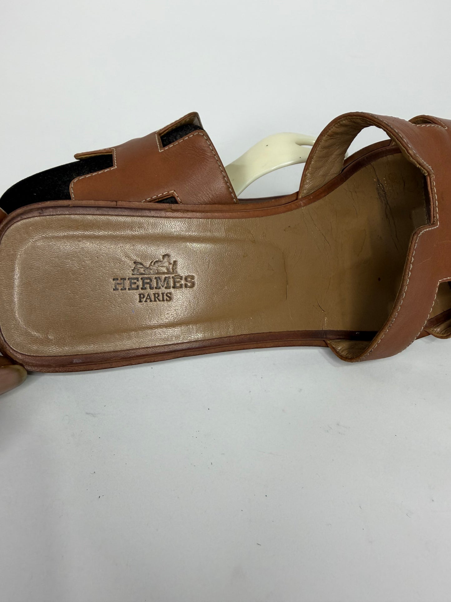 HERMES Brown Box Calfskin Oran Sandals 38 EU/ 8 US / 5 UK