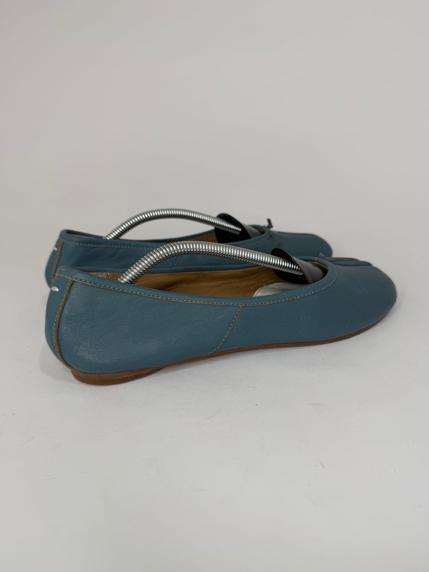Maison Margiela Tabi Ballet Flats Blue Leather Split-Toe EU 39EU/ 9US / 6 UK