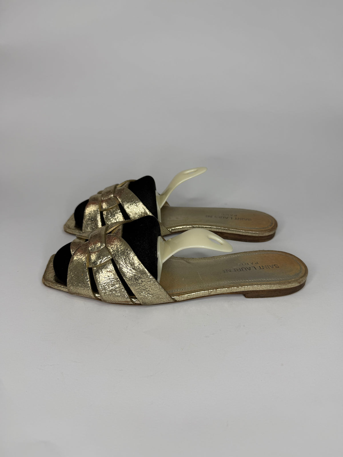Saint Laurent Paris Gold Leather Tribute Flat Sandals Size 38 EU/ 8US / 5 UK