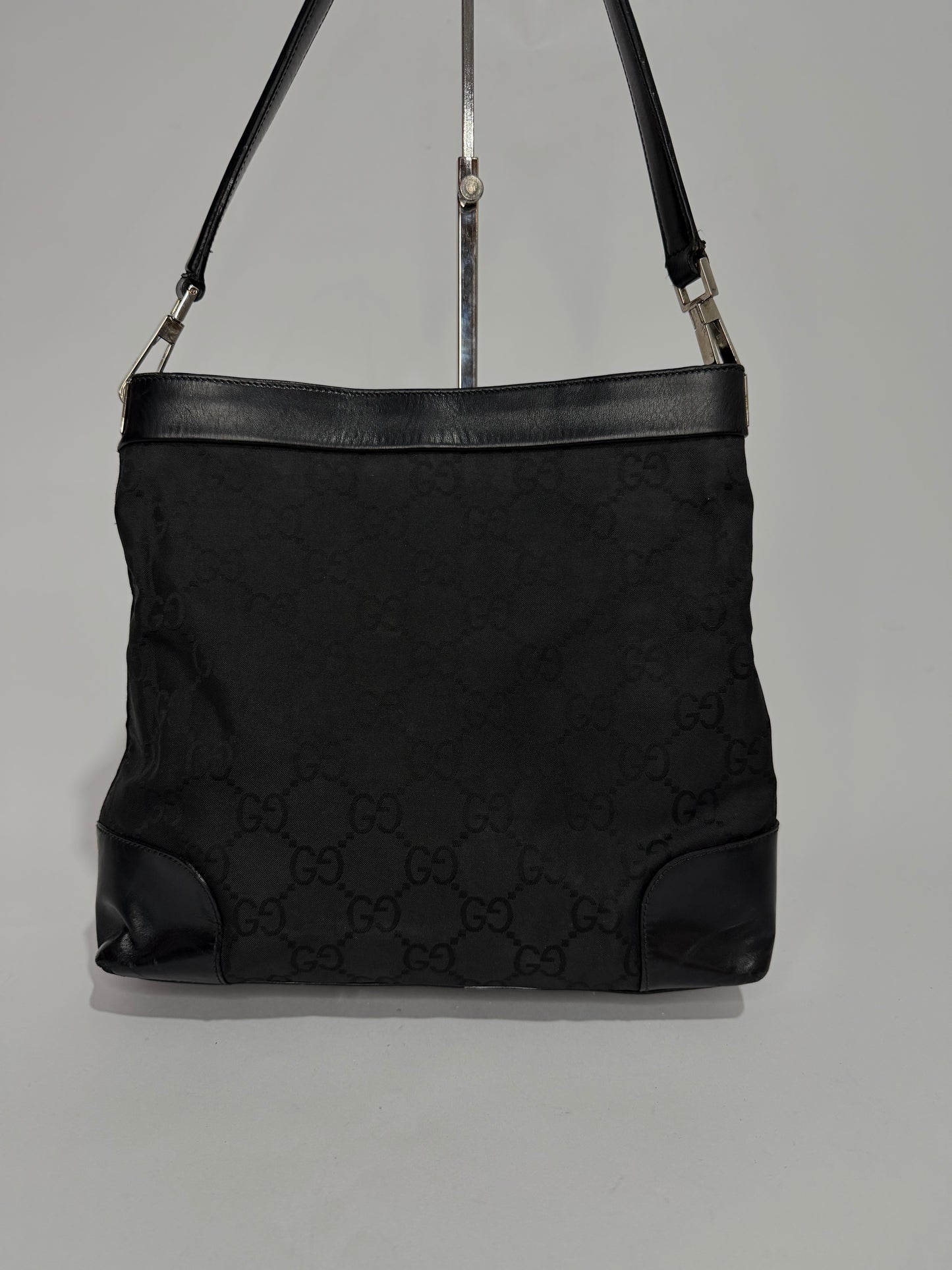 Gucci
GG Canvas Shoulder Bag