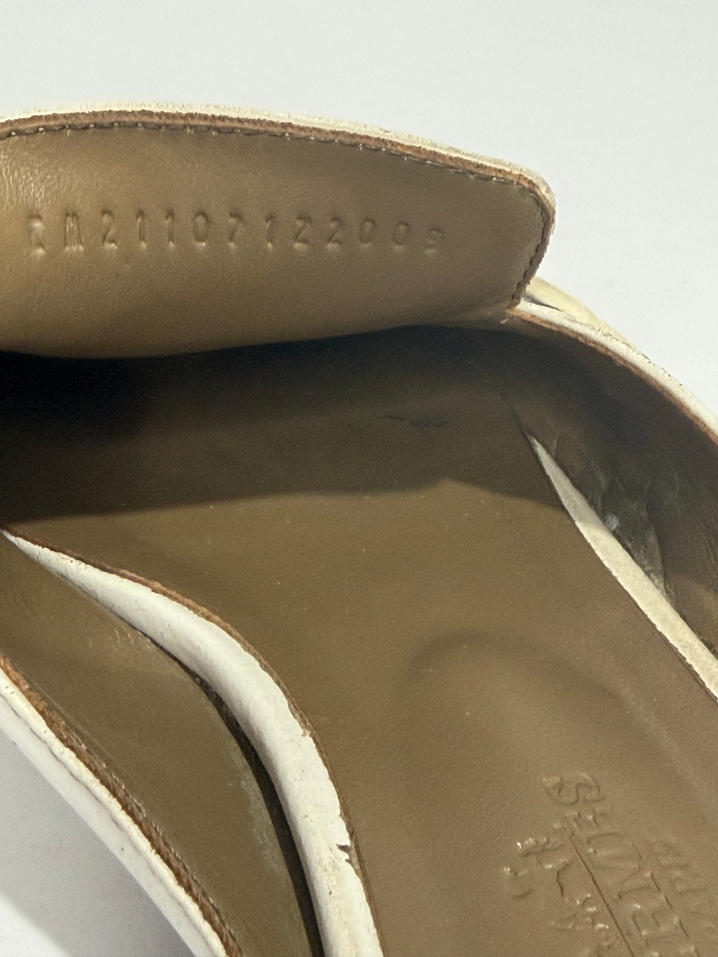 Hermes white Calf Leather Oz Mule Size 38 EU/ 8 US/ 5Uk