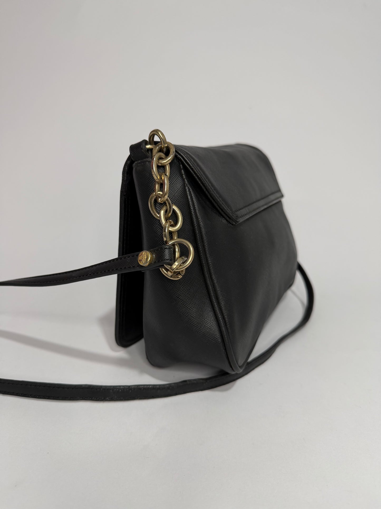 Vivienne Westwood London Black Logo Flap Shoulder Bag Crossbody Gold Chain