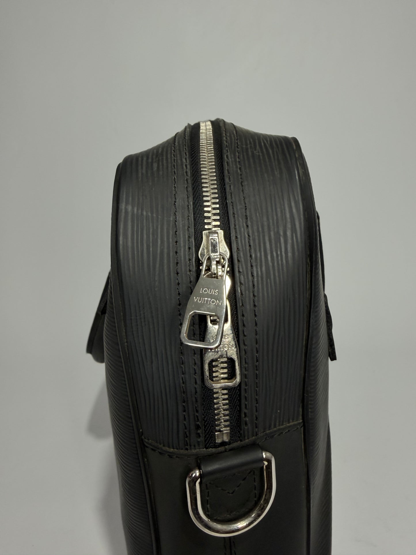 Louis Vuitton
Epi Dandy MM Briefcase