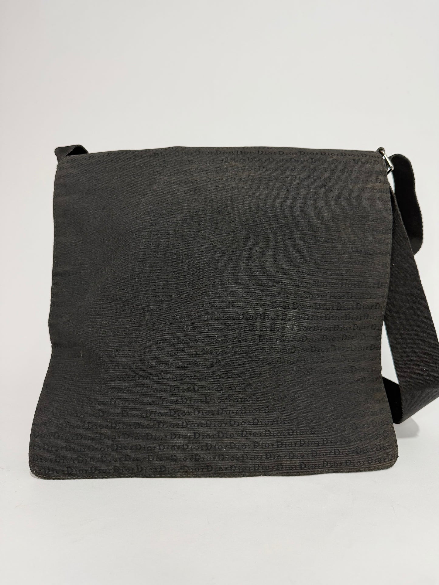 Dior Homme
Signature Messenger Bag Vintage