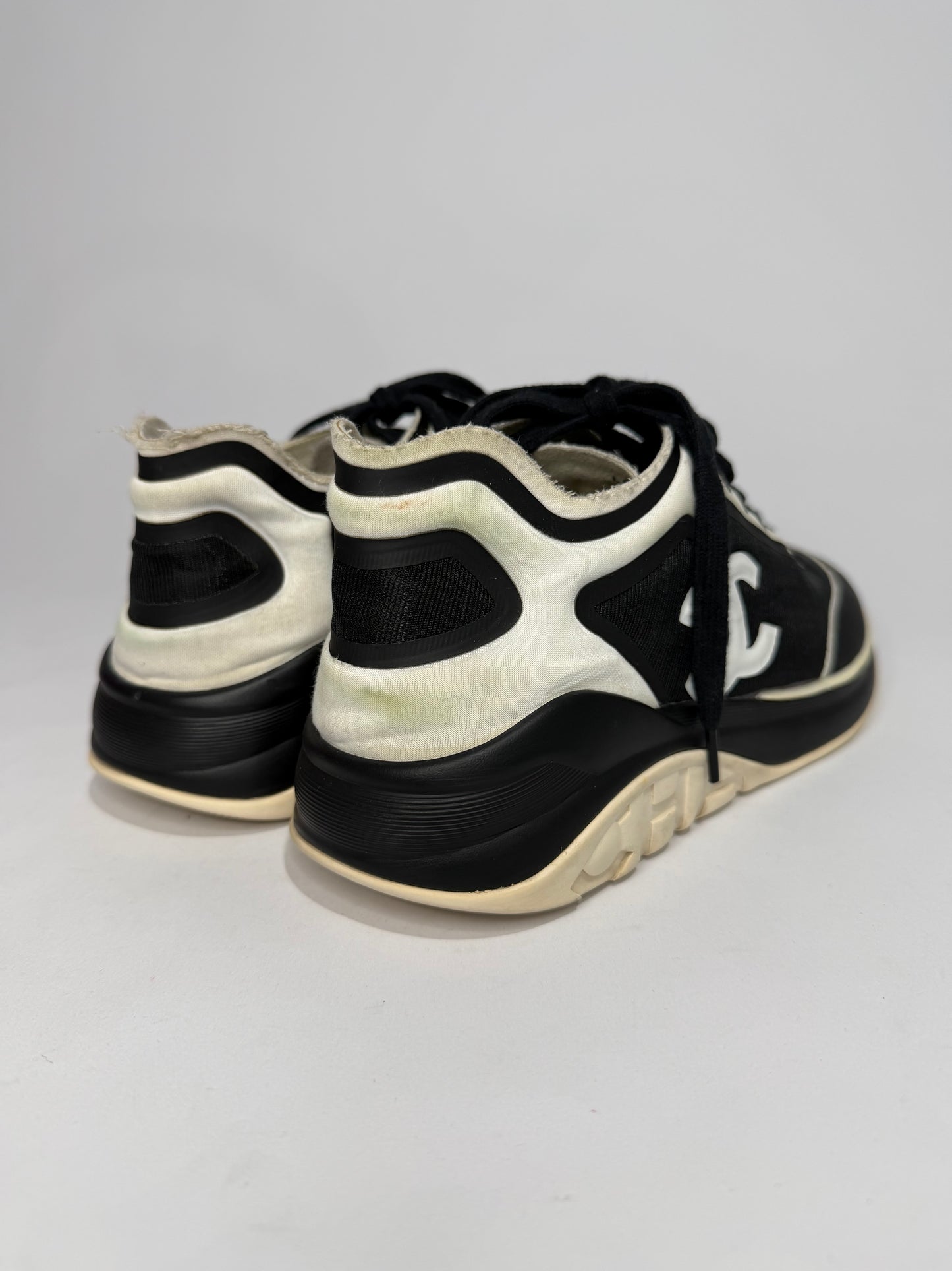 CHANEL Lycra CC Sneakers Black White Size 40 EU/ 10 US