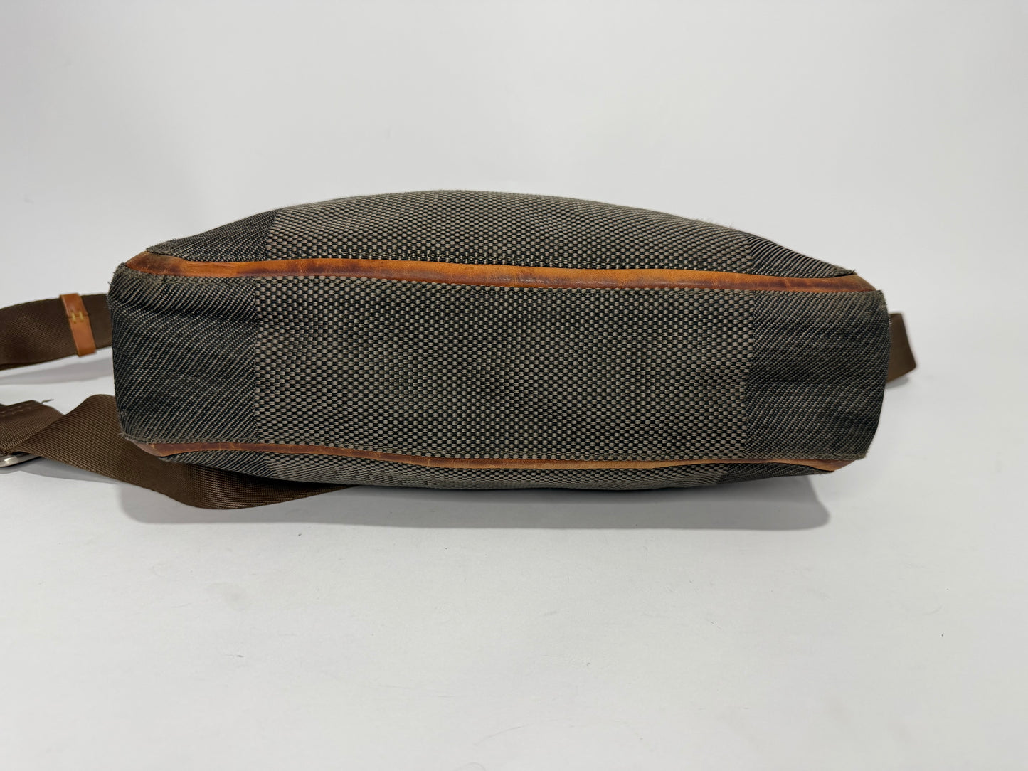 LOUIS VUITTON
Terre Damier Geant Vertical Messenger Bag