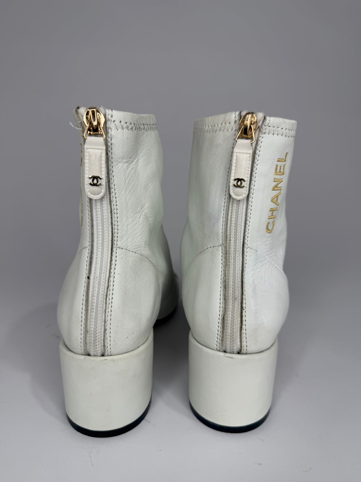 Chanel White Leather Cap Toe Ankle Boots Black Toe Size 37EU/ 7 US/ 4 UK