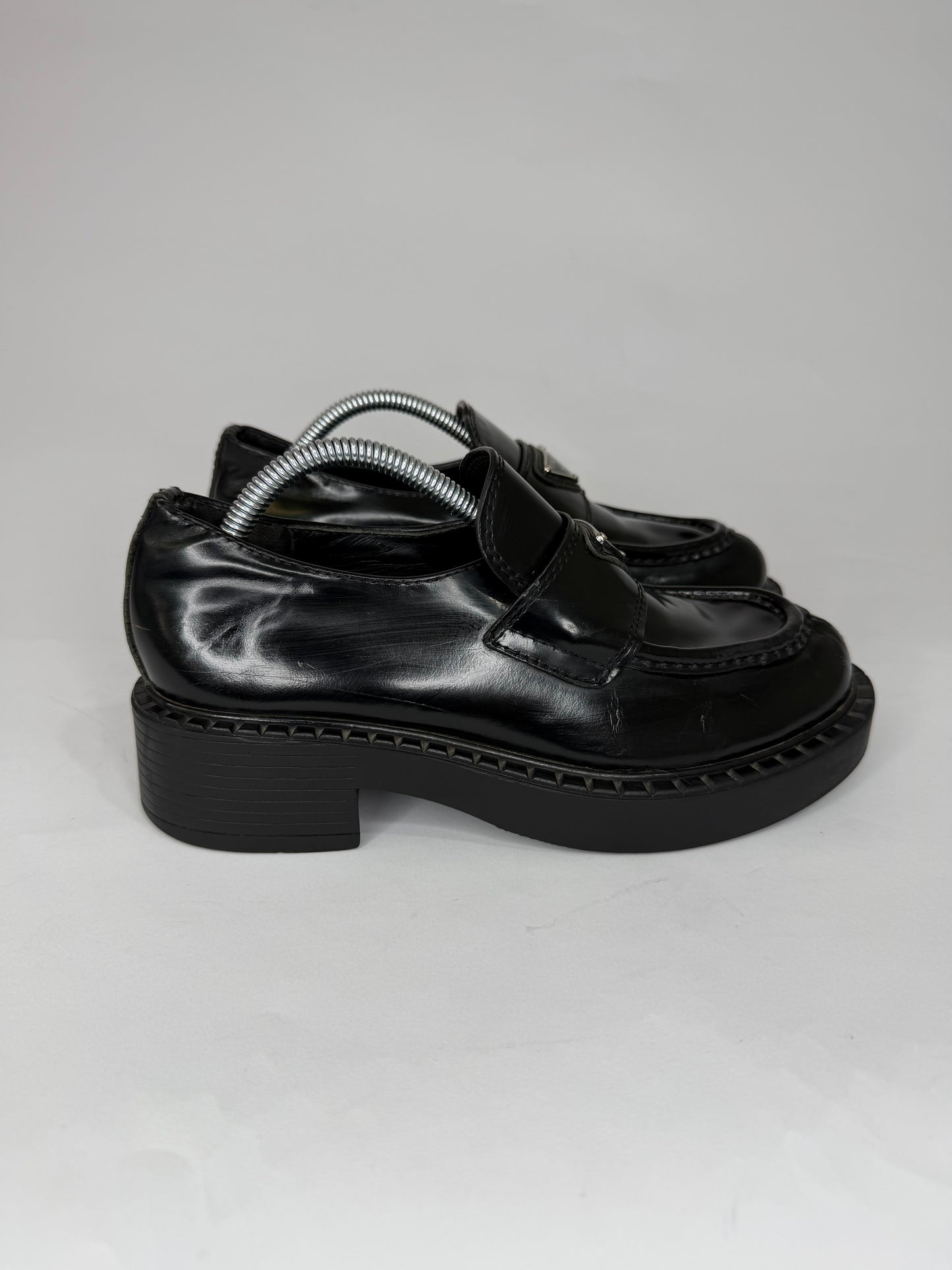 PRADA Vernice Metal Triangle Logo 50mm Loafers Size 36 EU/6 US/ 3UK
