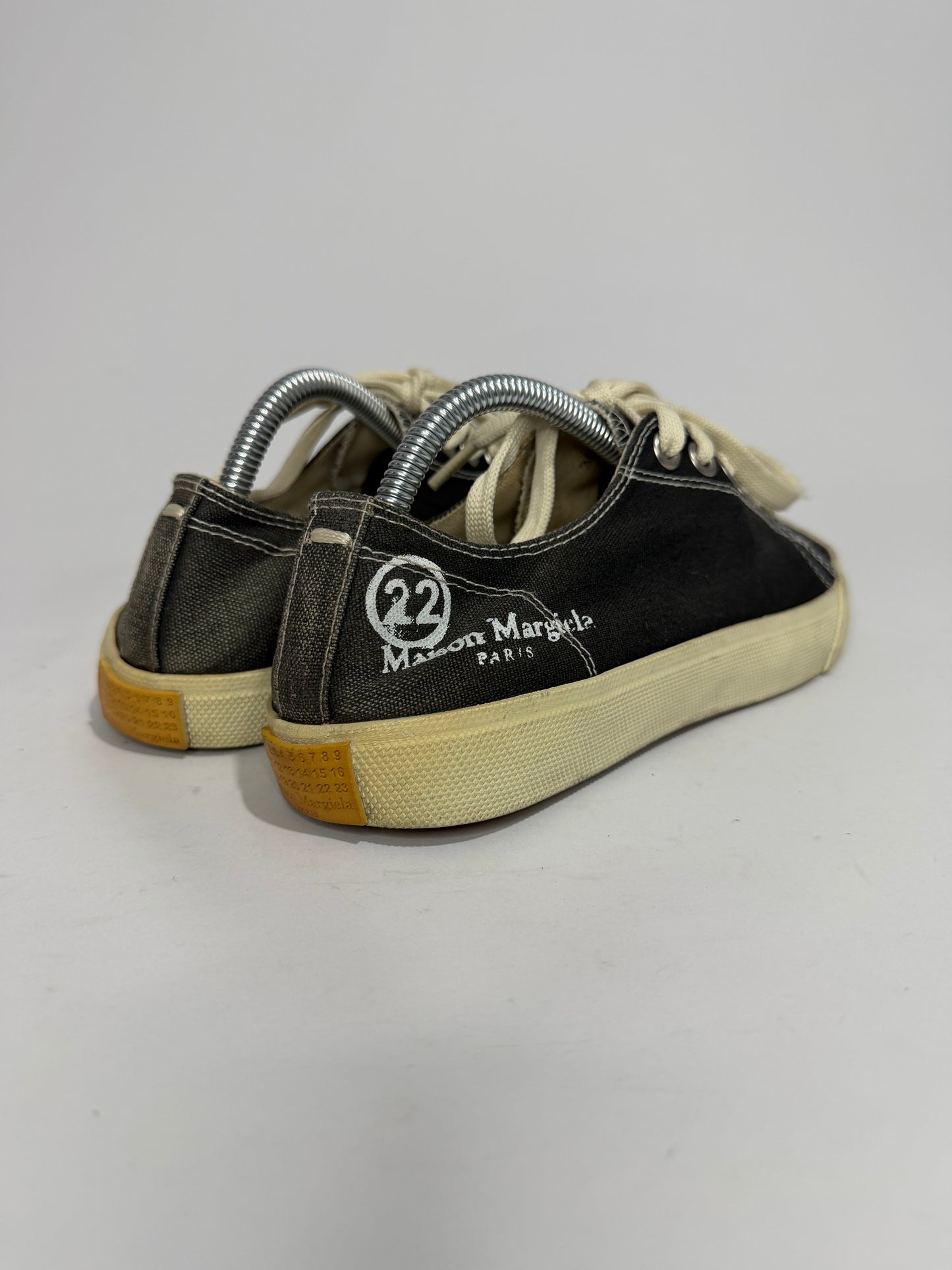 Maison Margiela 22 Tabi Low Sneaker Size 35 EU/ 5 US/ 2UK