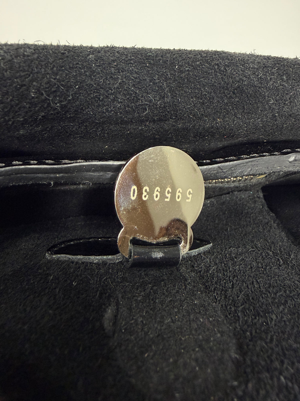 MULBERRY
Black Patent Leather Bayswater Bag
