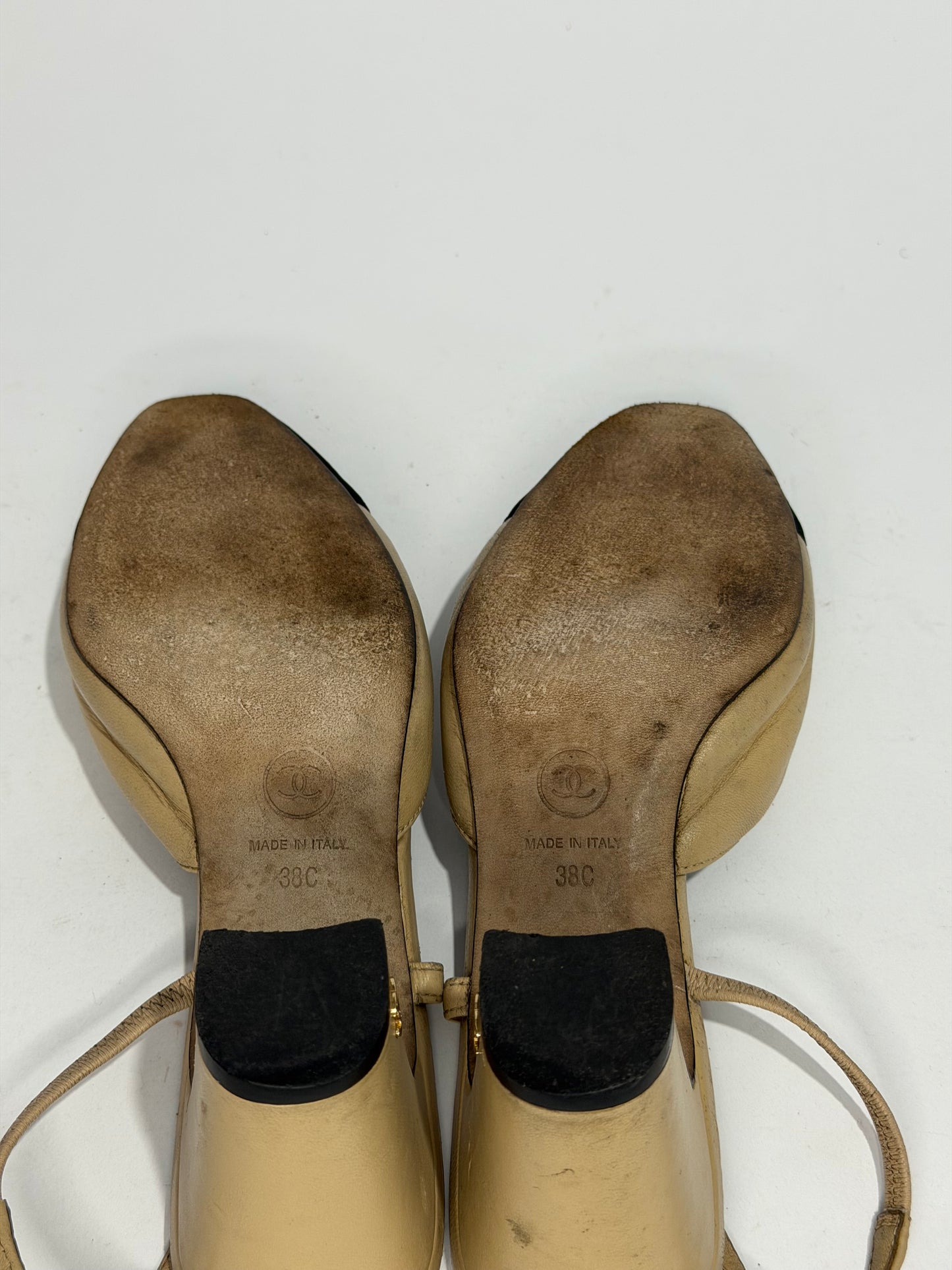 Chanel Beige Leather and Black Fabric Cap Toe Slingback Sandals Size 38EU/8 US