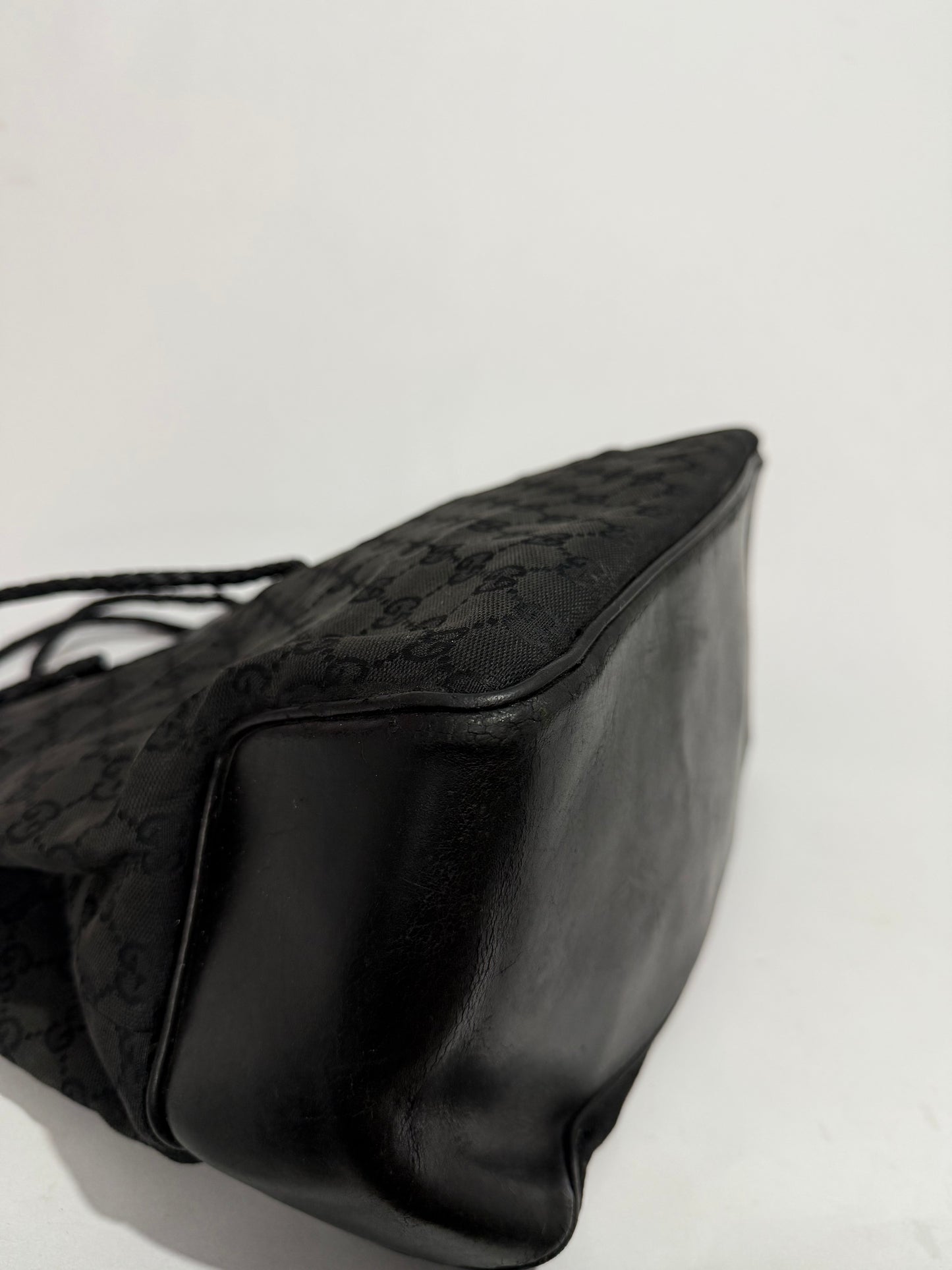 Gucci
GG Canvas Mini Bucket