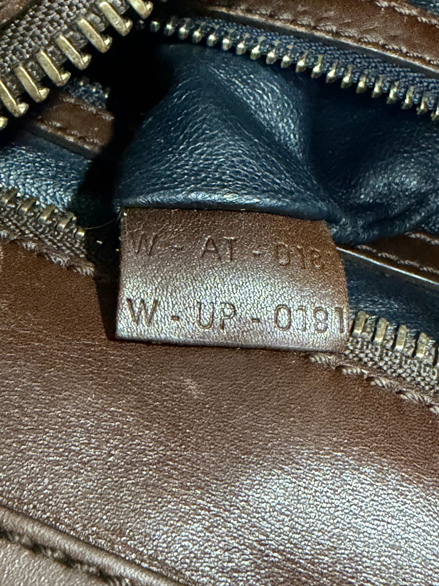 CELINE
Tri-Color Calfskin Leather Large Luggage Tote Bag