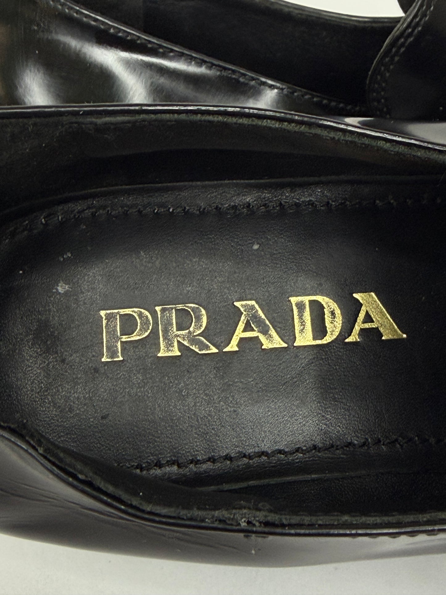 PRADA Vernice Metal Triangle Logo 50mm Loafers Size 35 EU/5 US/ 2UK