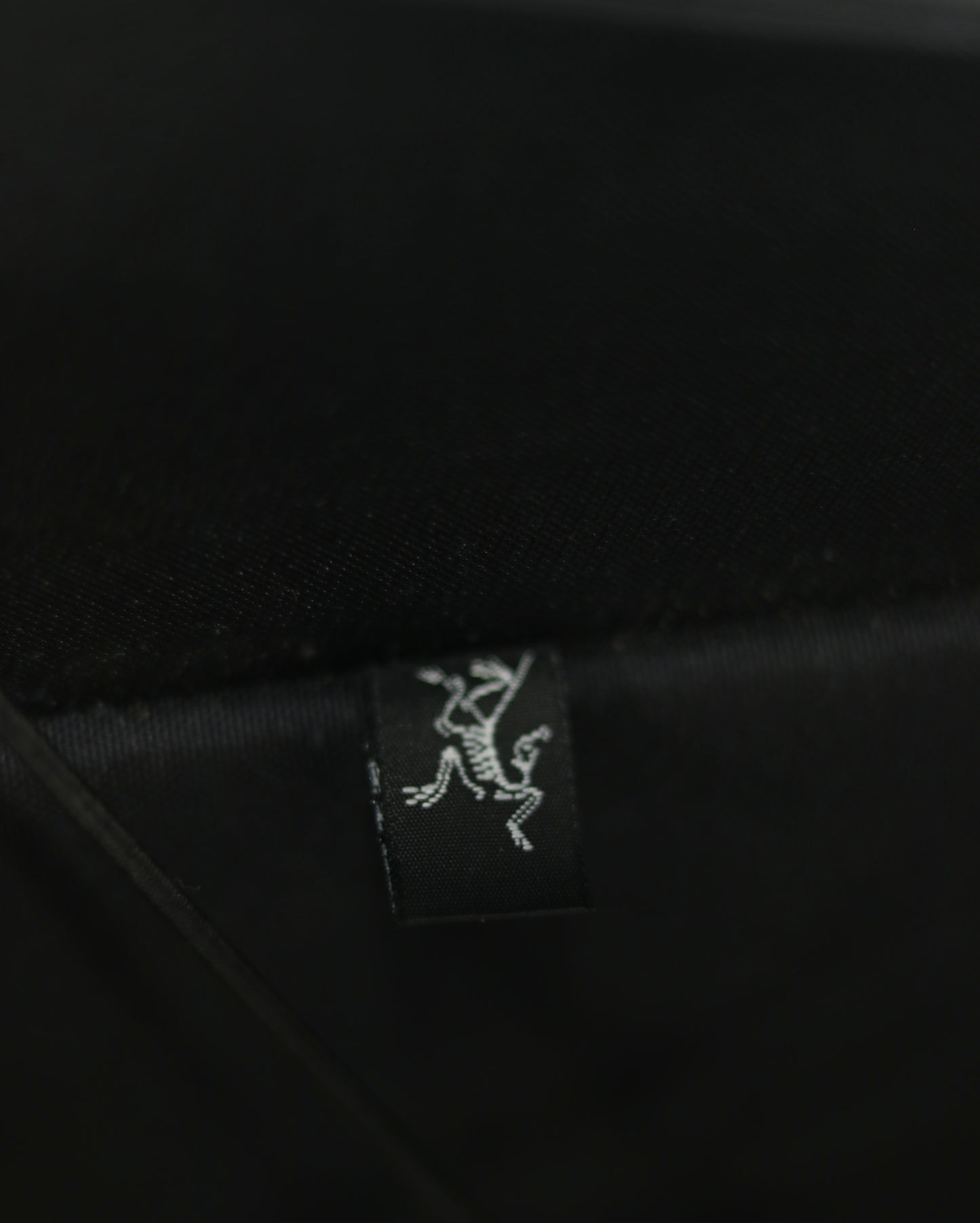 ARC’TERYX SYSTEM_A
Quiver Crossbody Pack
Black Ash