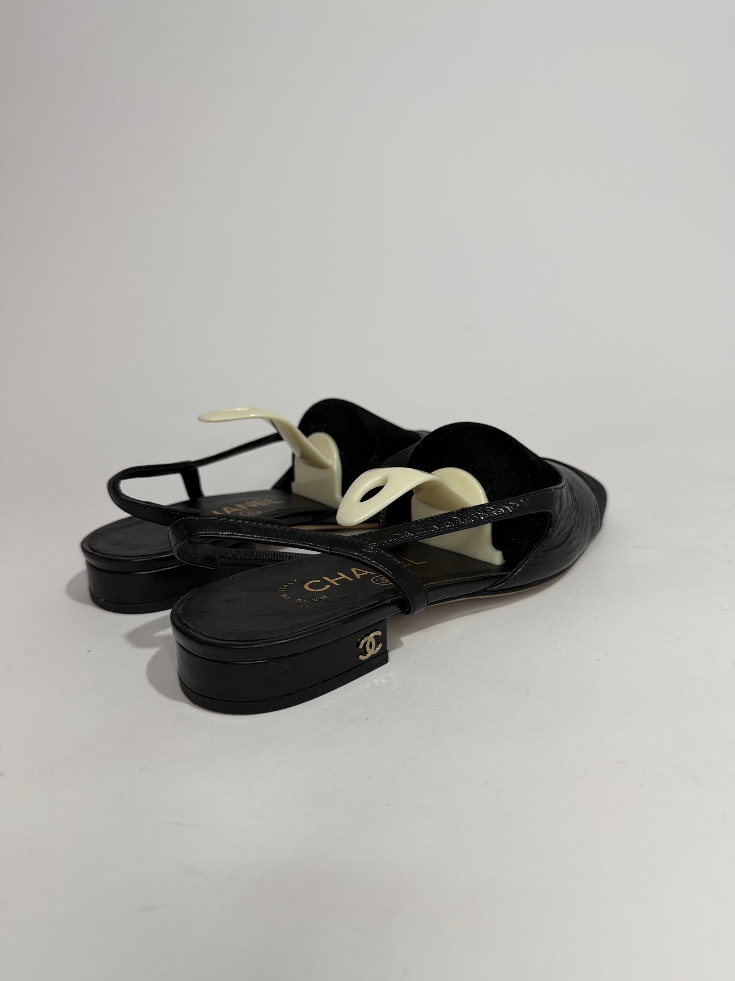Chanel Black Leather And Patent Cap Toe Slingback Flats Size