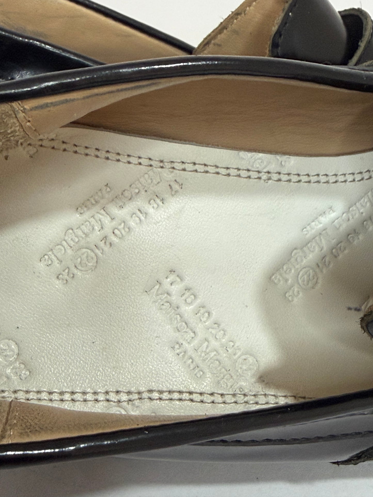Maison Margiela Tabi Split Toe Patent Leather Loafers Black Size 36 EU/6 US