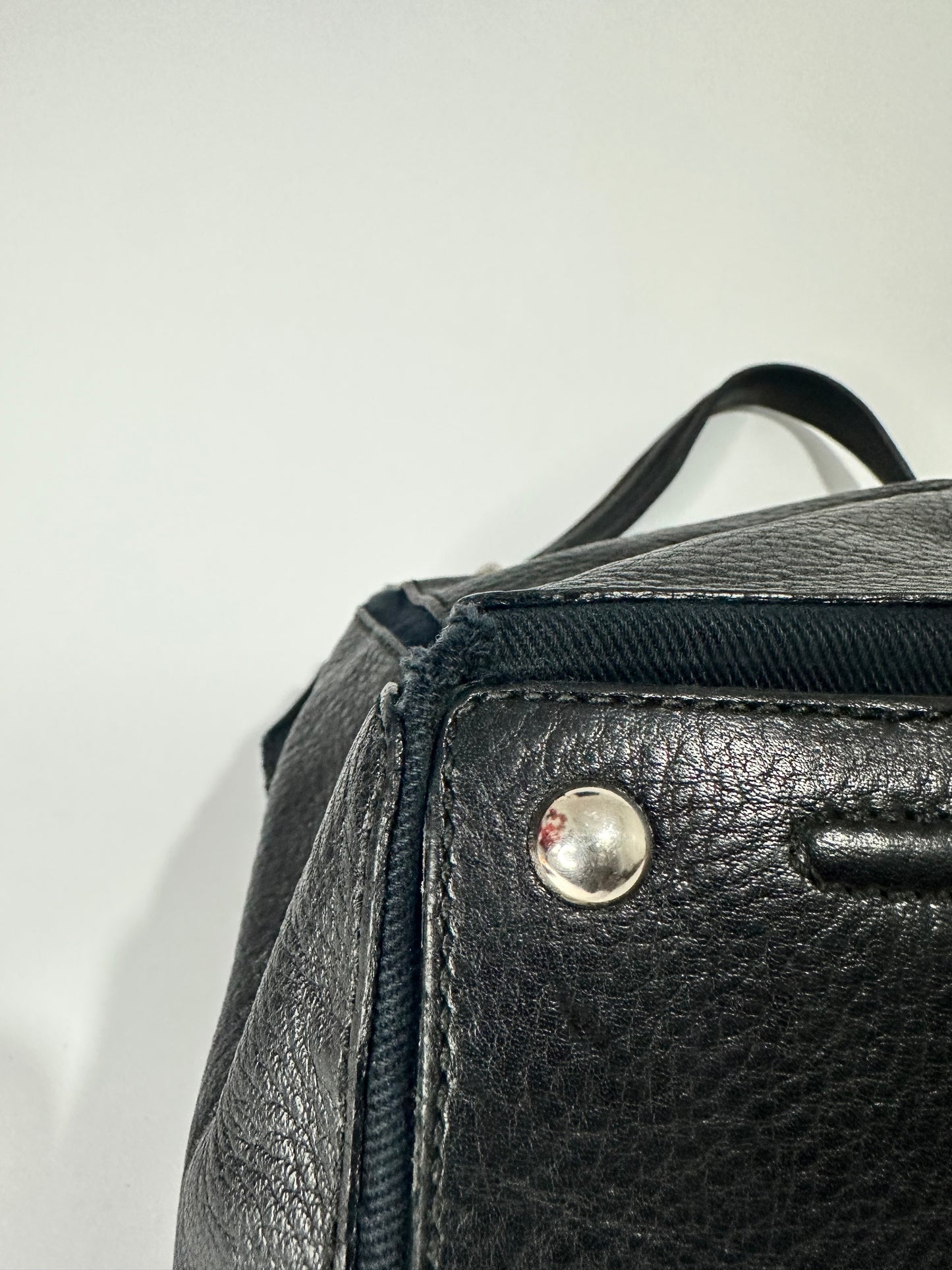 Yves Saint Laurent Black Leather Medium Muse Two Top Handle Bag