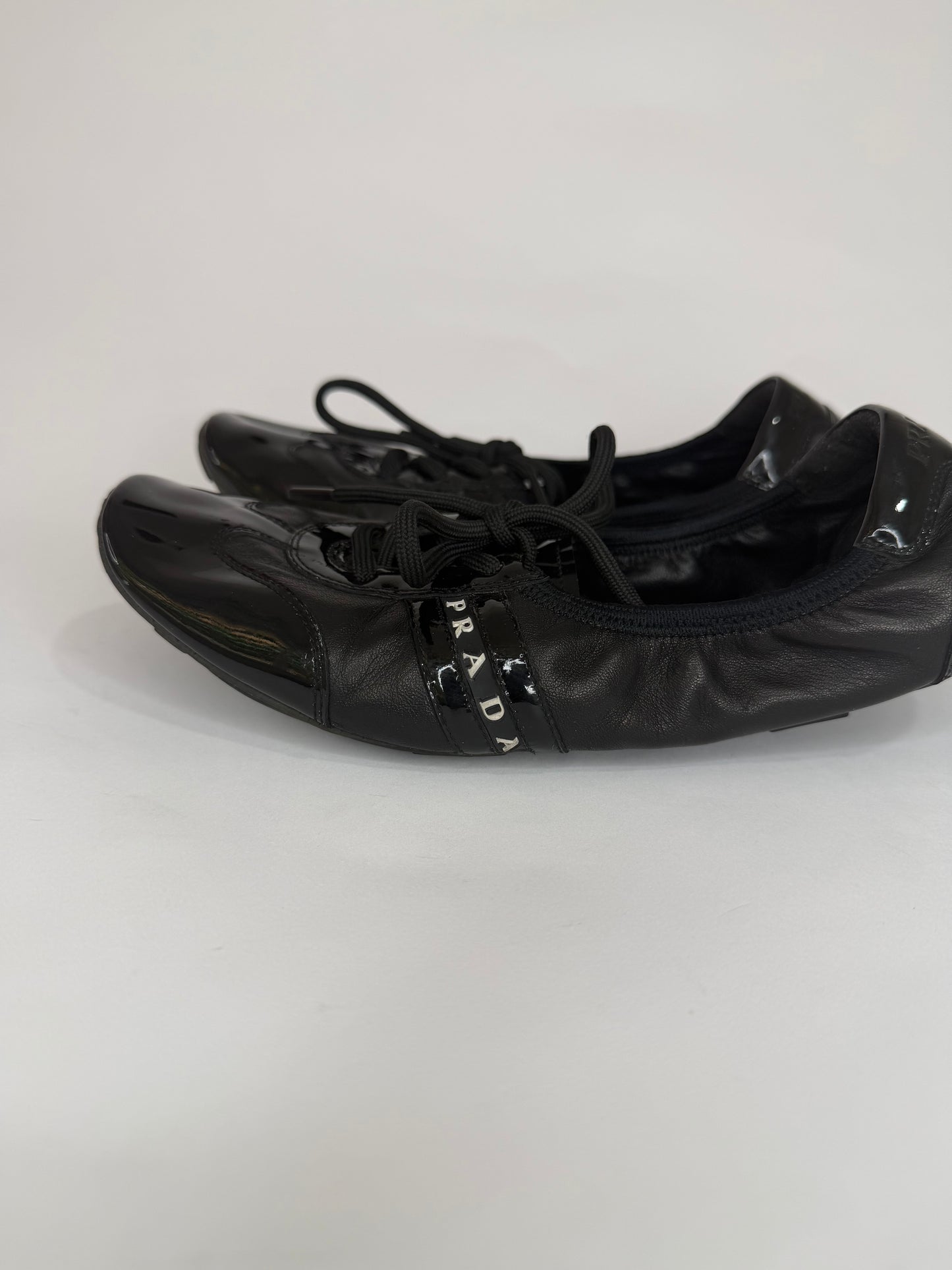 Prada Black Nylon and Leather Lace Up Flats Size 38 EU/ 8 US / 5 UK