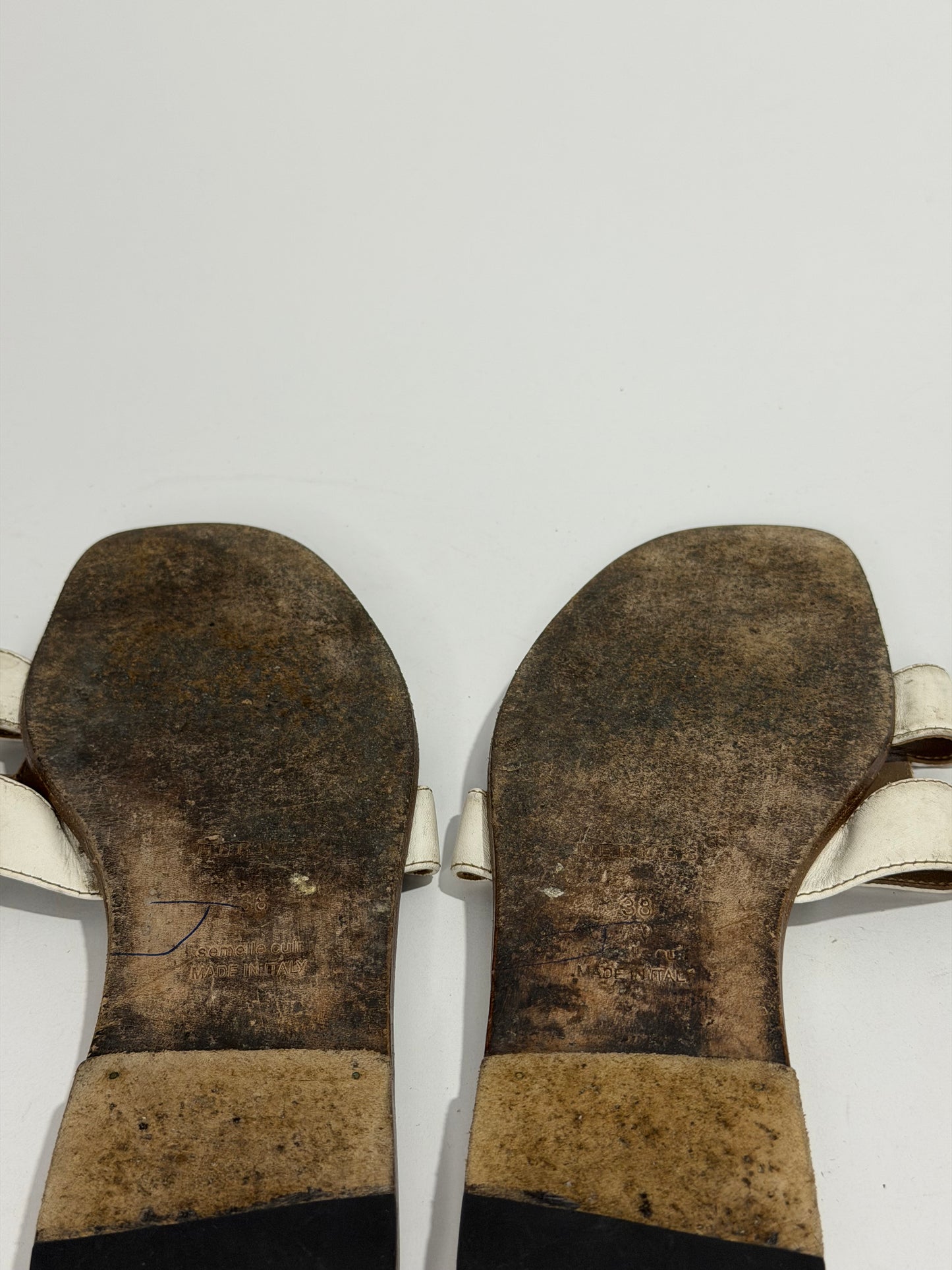 HERMES White Box Calfskin Oran Sandals 38 EU/ 8 US / 5 UK