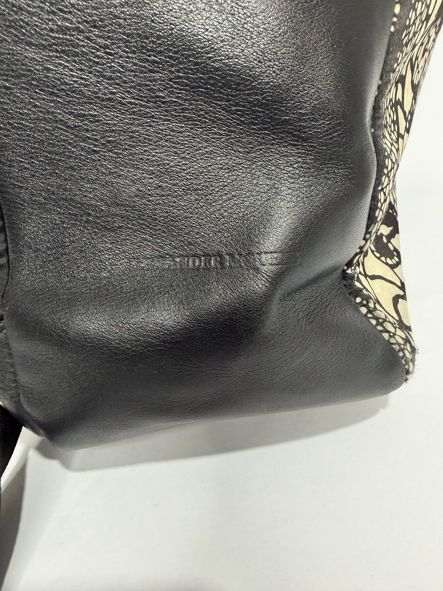 Alexander McQueen
Satin Skull & Lace Backpack
