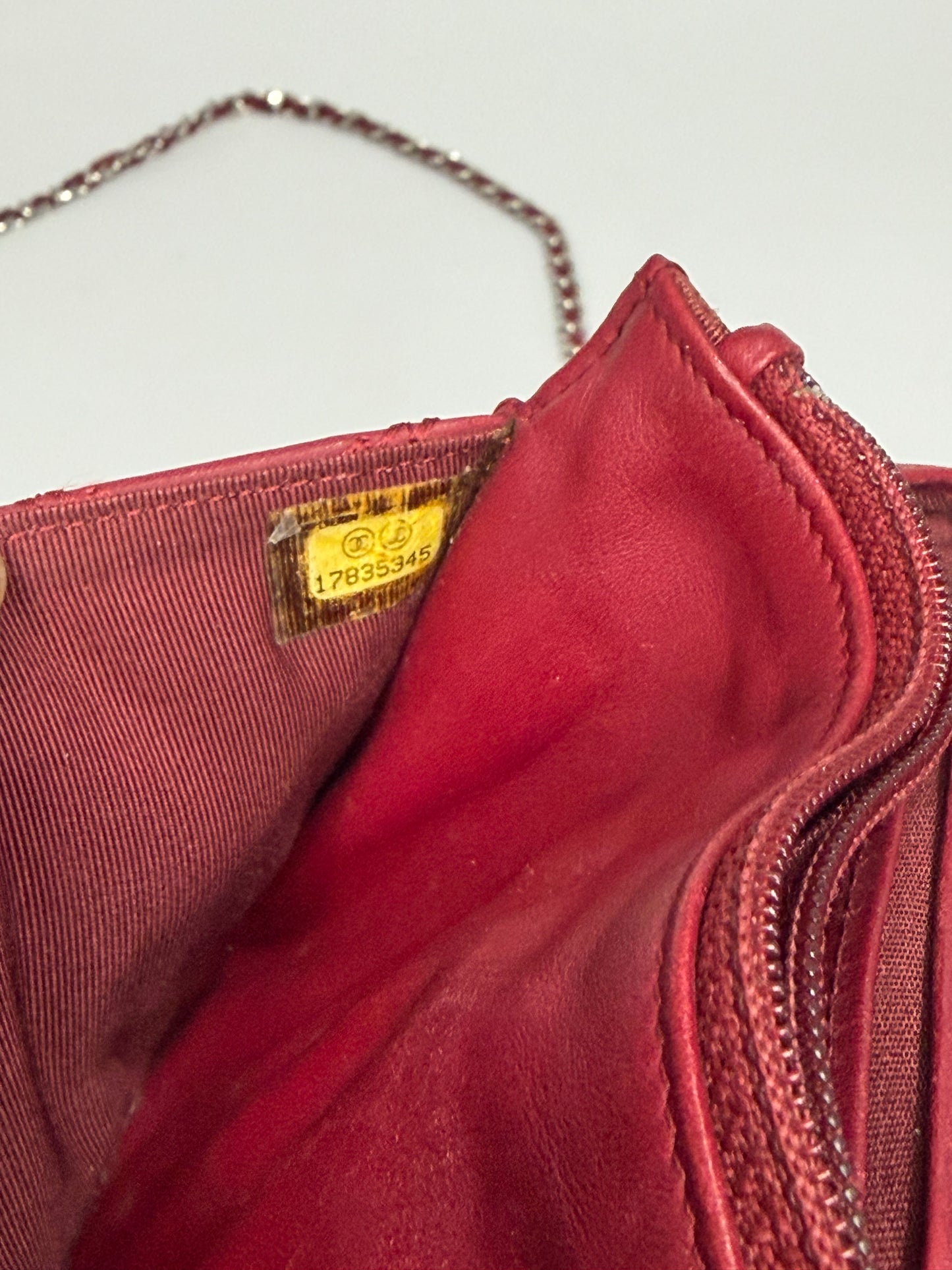 Chanel
Double Stitch Hamptons Wallet On Chain