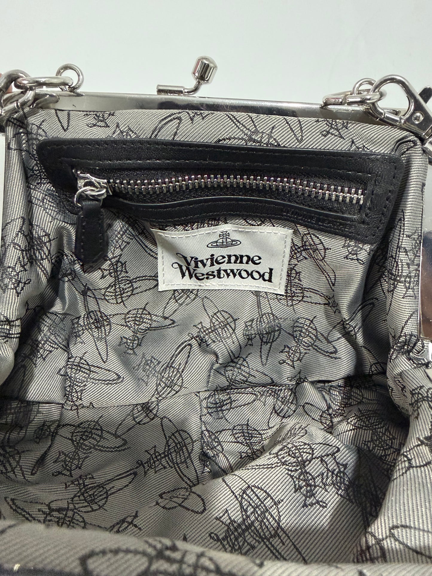 VIVIENNE WESTWOOD  GRANNY FRAME PURSE LEATHER BLACK