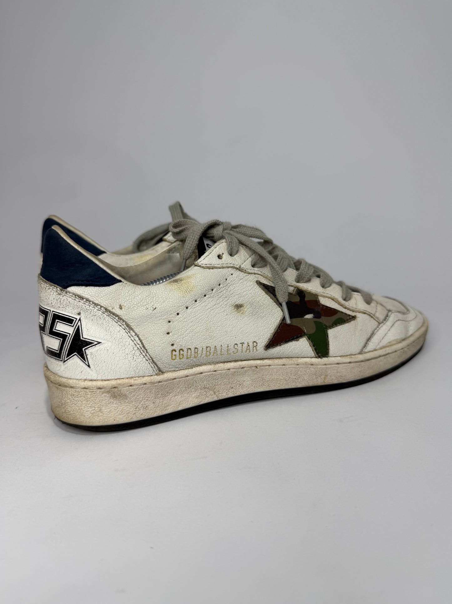 Golden Goose White Leather Ballstar Lace Up Sneakers Size 39 EU/ 9 US