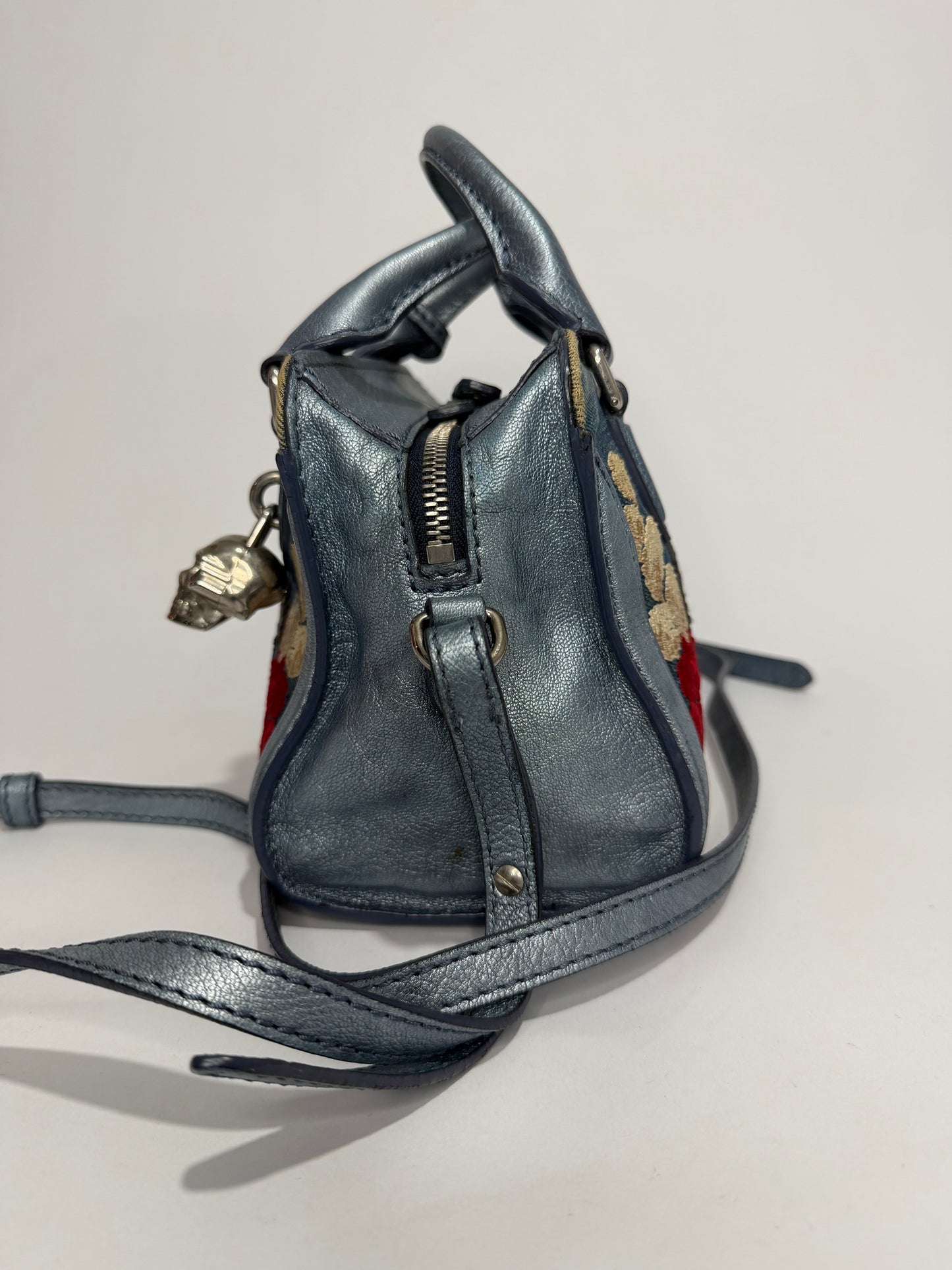 ALEXANDER MCQUEEN
Denim Floral Embroidered Small Skull Padlock Zip Around Tote Blue Multicolor