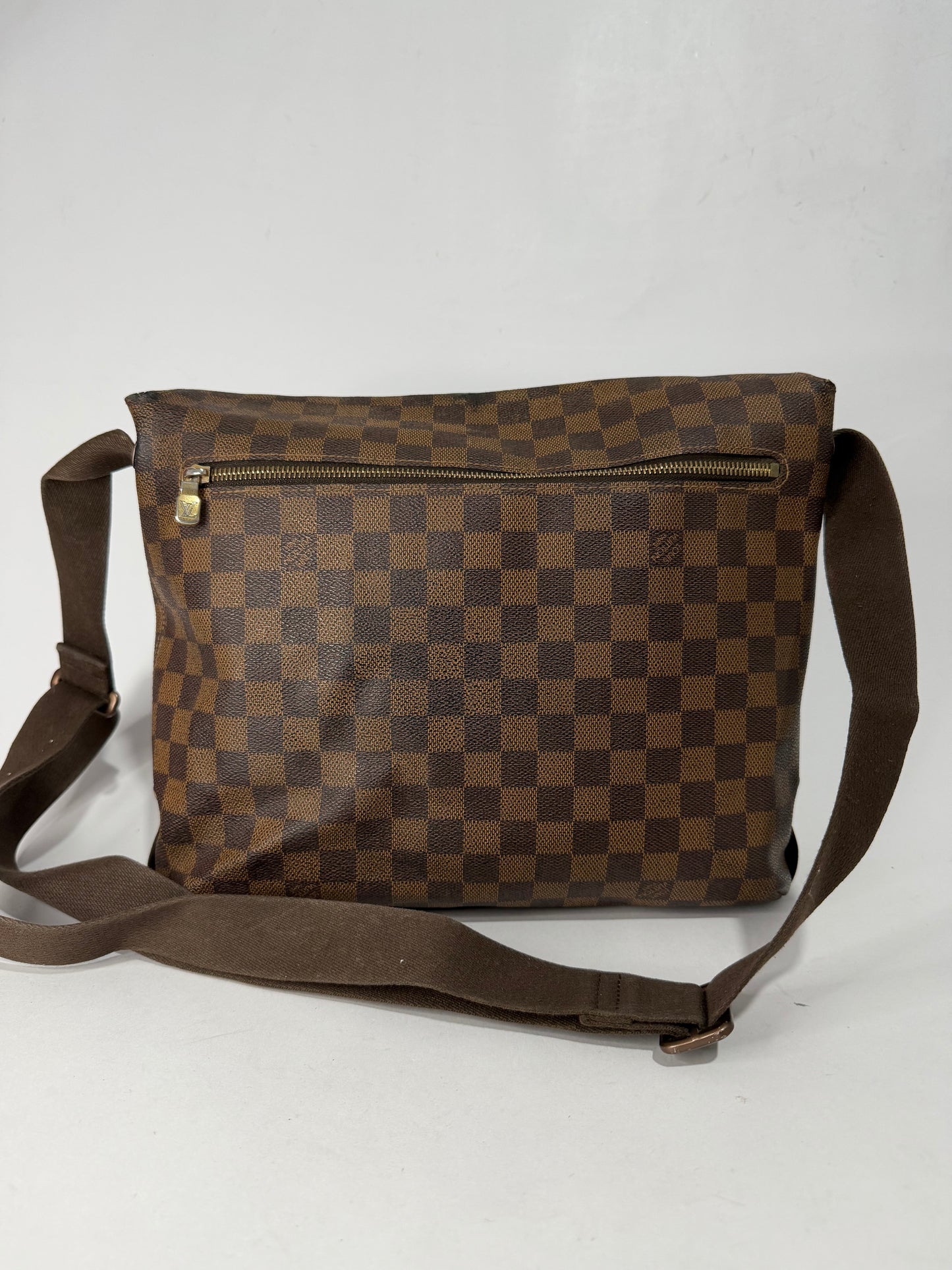 Louis Vuitton Damier Ebene Canvas Brooklyn GM Messenger Bag