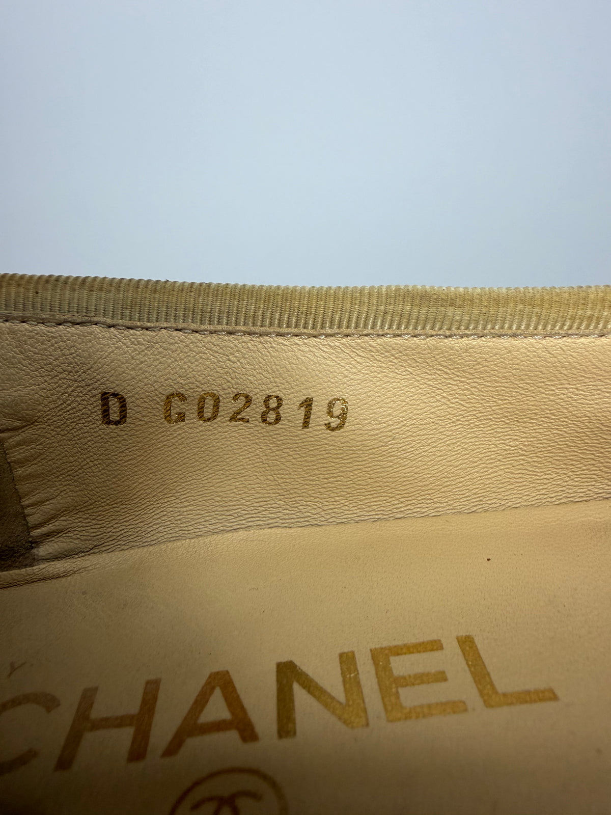 CHANEL Beige/Black Lambskin Leather CC Ballet Flats Size 36 EU/ 6 US