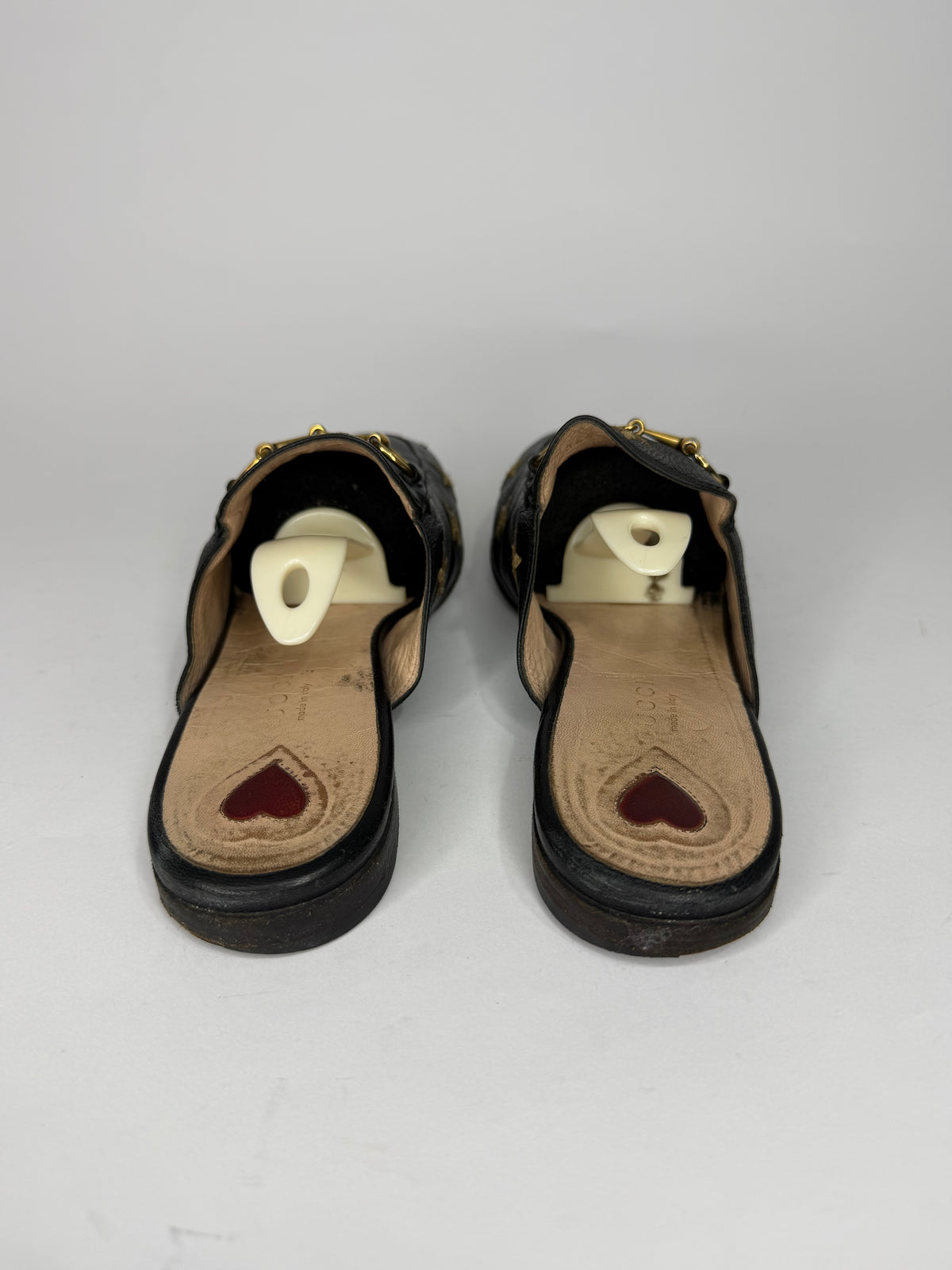 Gucci
Horsebit Accent Leather Mules
Women's Size 38.5 EU/ 8.5 US/ 5.5 UK