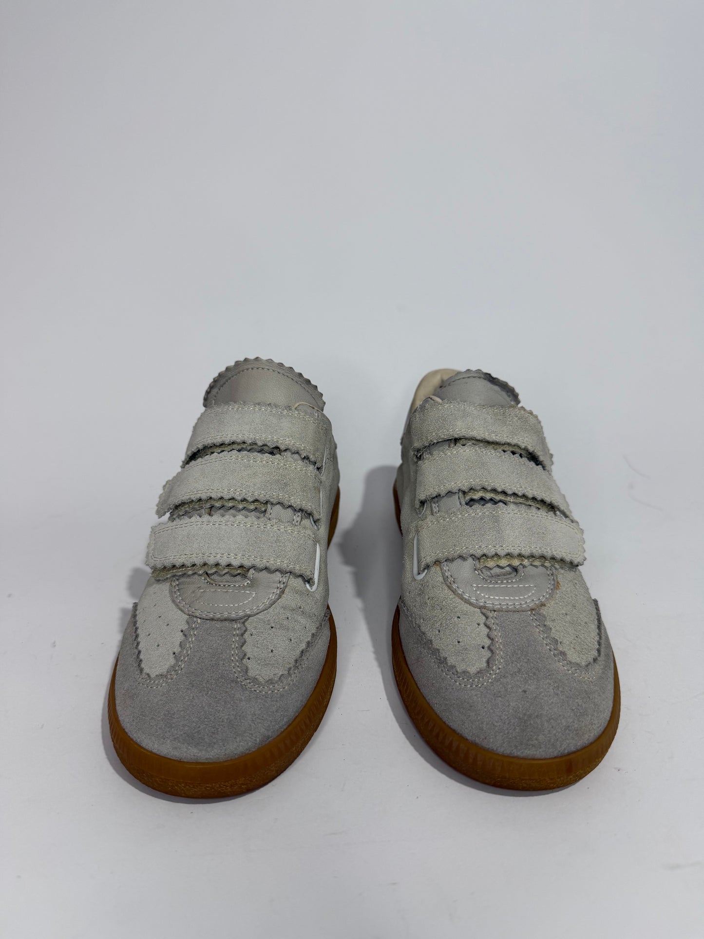 ISABEL MARANT
Beth suede sneakers Size 37 EU/ 7 US/ 4 UK