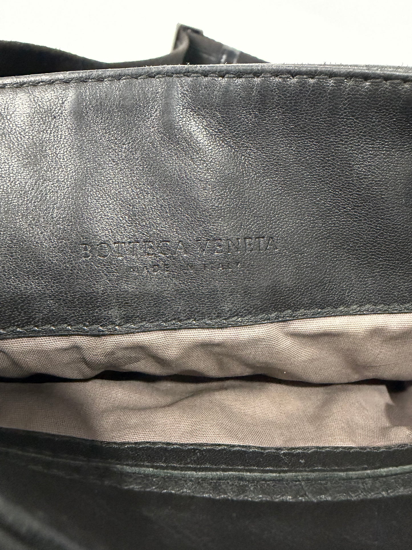 Bottega Veneta Black Intrecciato Leather Messenger Bag