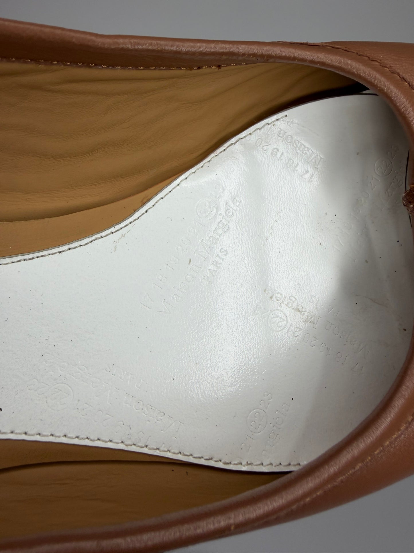 Maison Margiela Tabi Ballet Flats Brown Leather Split-Toe EU 38