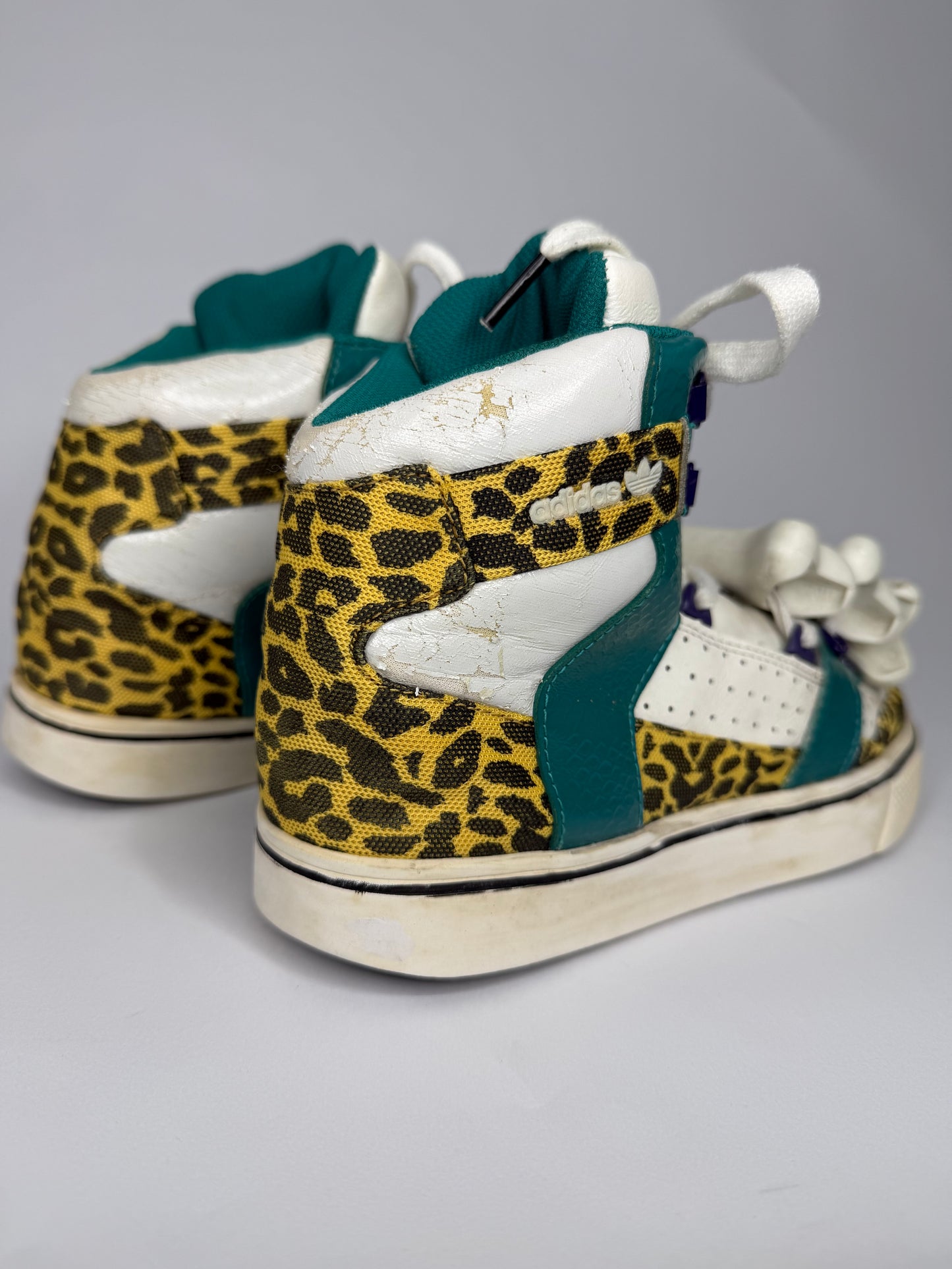 Adidas Originals Jeremy Scott JS Bones Leopard Print High-Top Sneakers White/Teal – Men’s US 8.5 / EU 42
