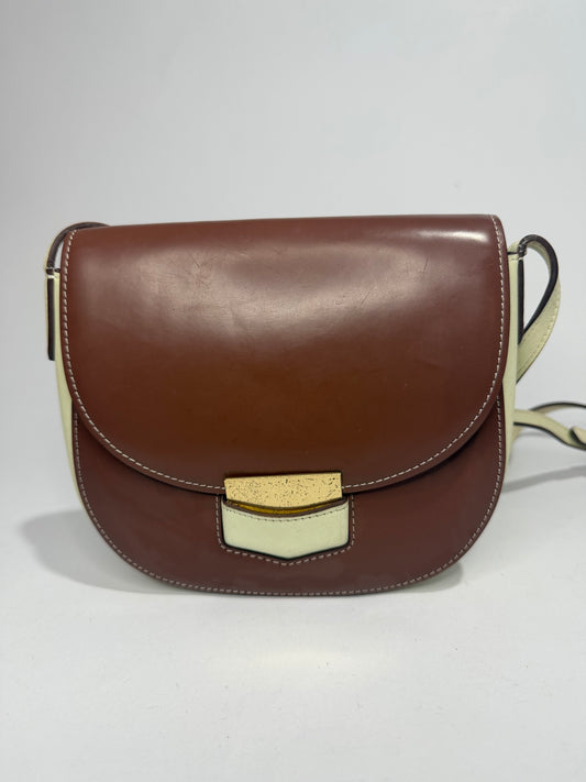 Certified Authentic
CELINE
Supersoft Calfskin Trotteur Caramel