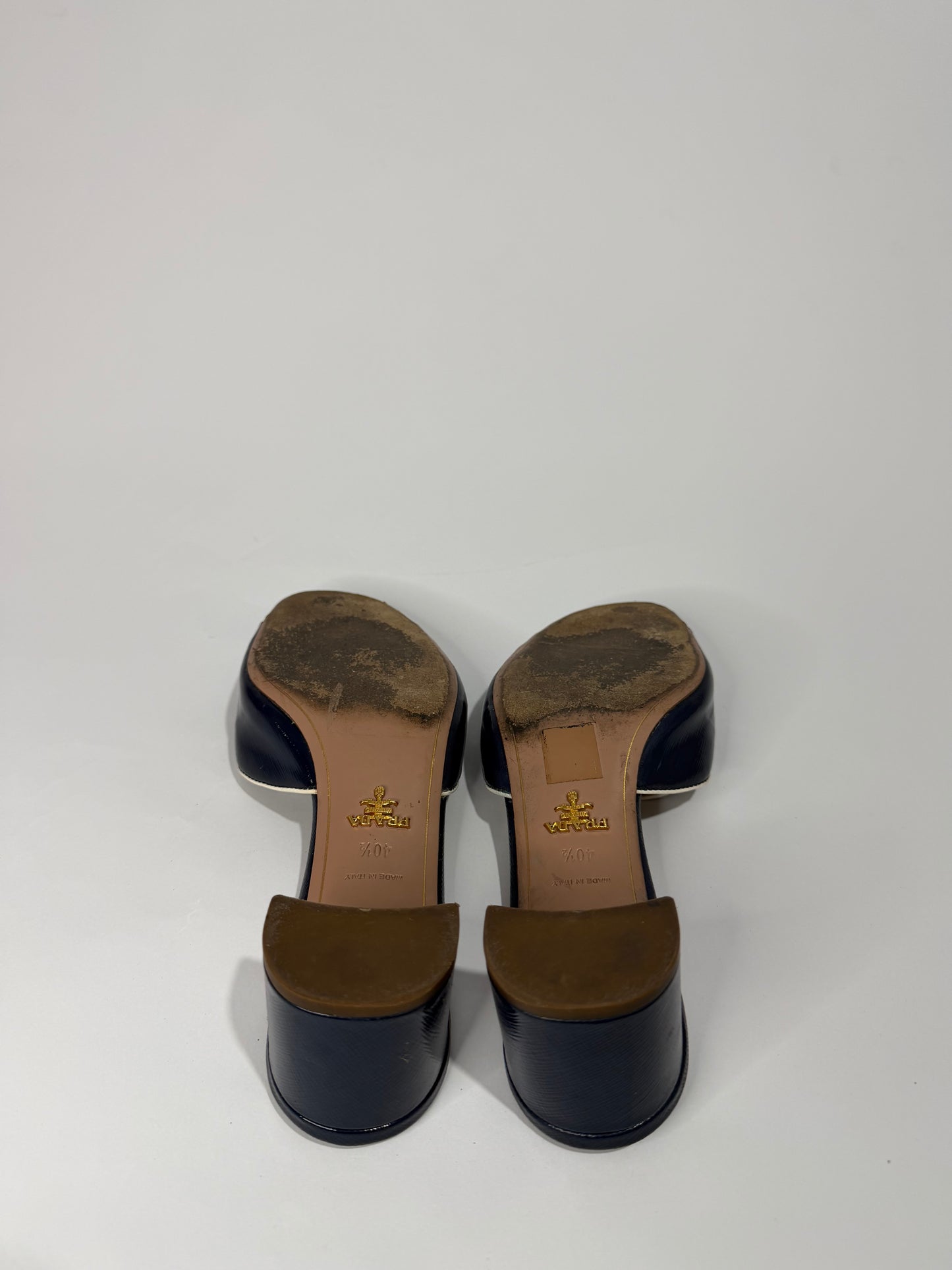 Prada Navy Blue Vernice Saffiano Leather Slide Sandals Size 40.5EU/ 10.5 US/ 7.5 UK