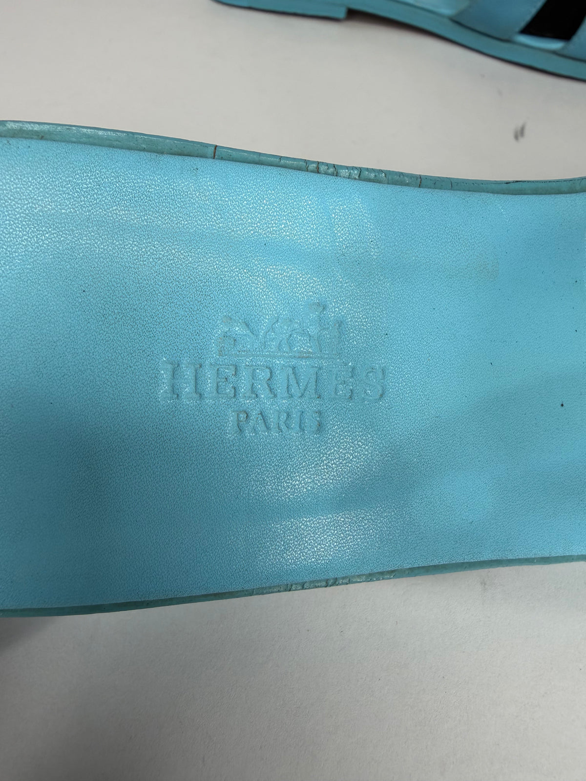 HERMES Blue Box Calfskin Oran Sandals 38 EU/ 8 US / 5 UK
