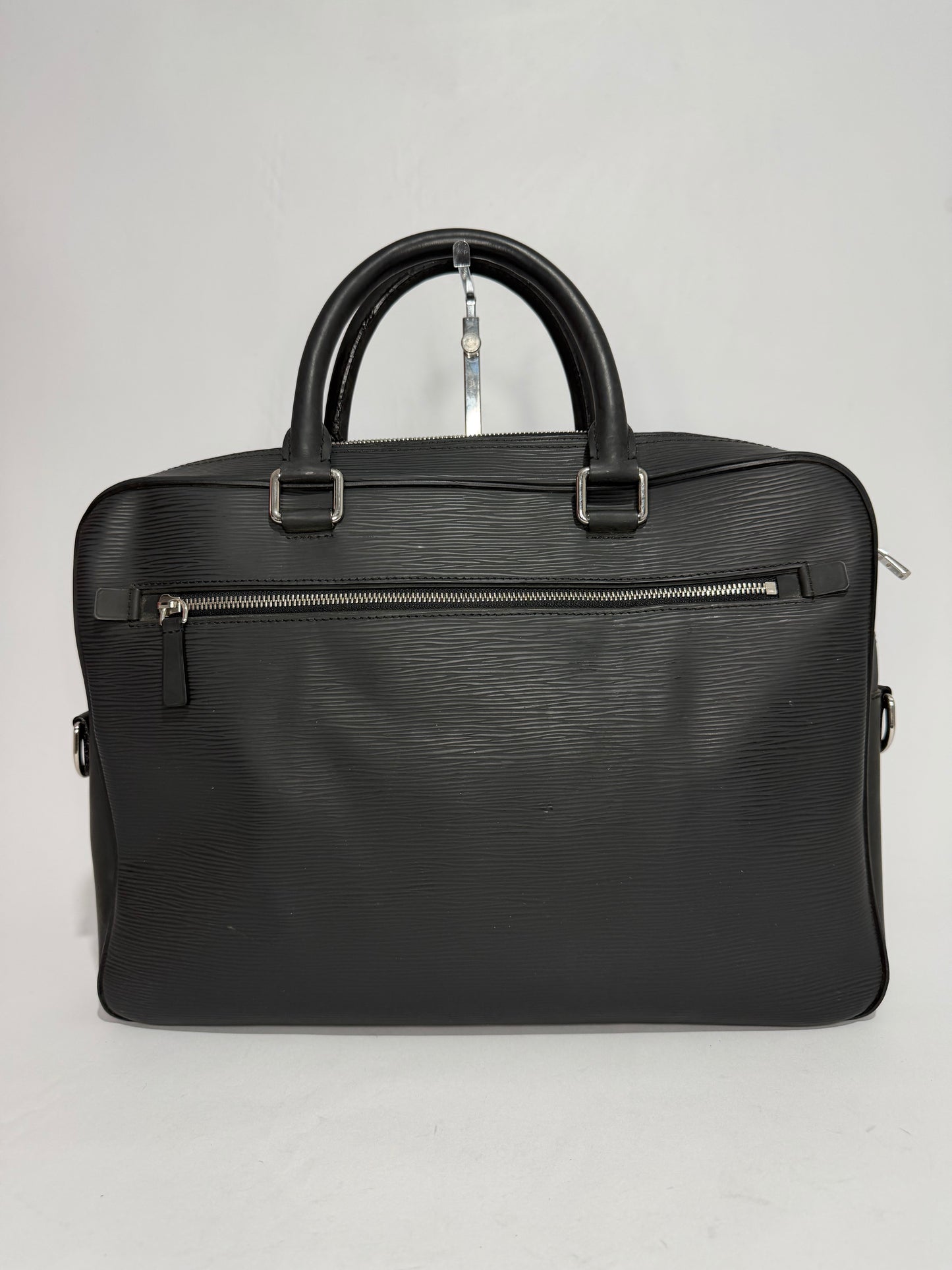 Louis Vuitton
Epi Dandy MM Briefcase
