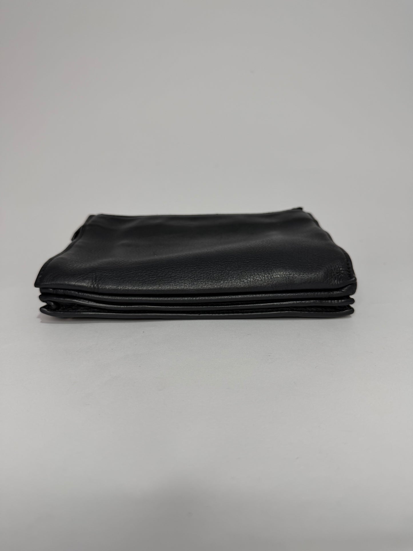 Balenciaga
Leather papier Triple XS Crossbody shoulder Bag