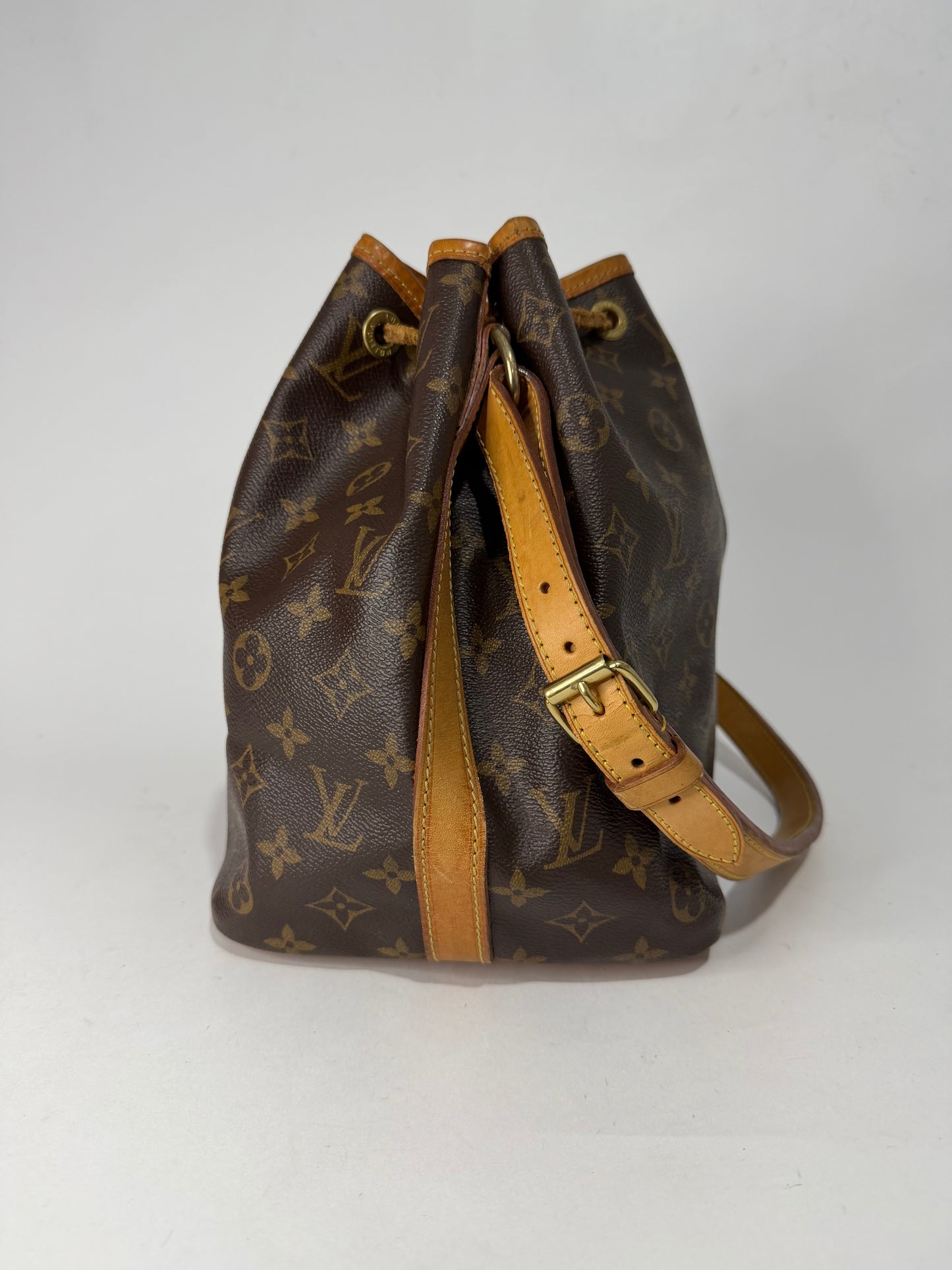 LOUIS VUITTON  Monogram Petit Noe