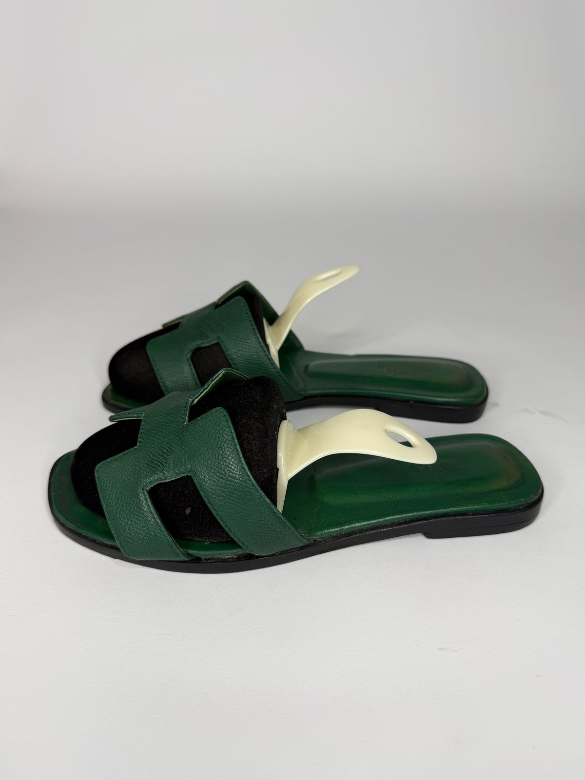 HERMES Green Box Calfskin Oran Sandals 36 EU/ 6 US / 3 UK