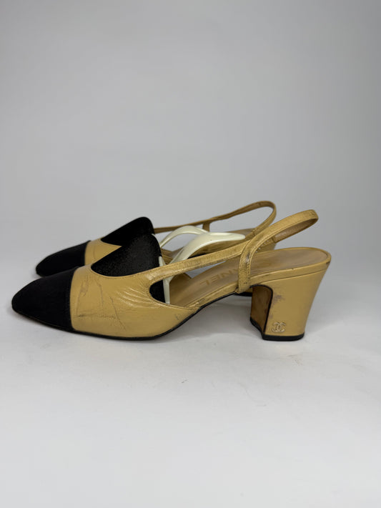 Chanel Beige/Black Leather and Canvas CC Slingback Pumps Size 36.5 EU/6.5 US