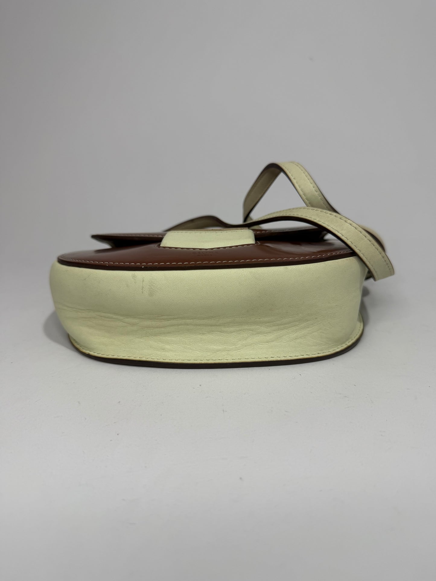 Certified Authentic
CELINE
Supersoft Calfskin Trotteur Caramel