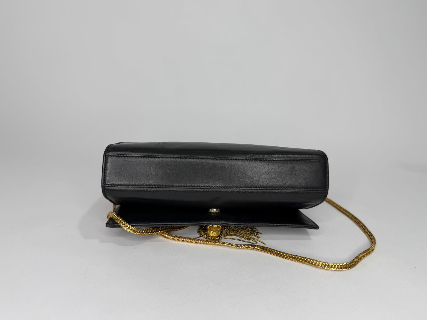 YVES SAINT LAURENT
Black Calfskin Leather Medium Kate Tassel Bag